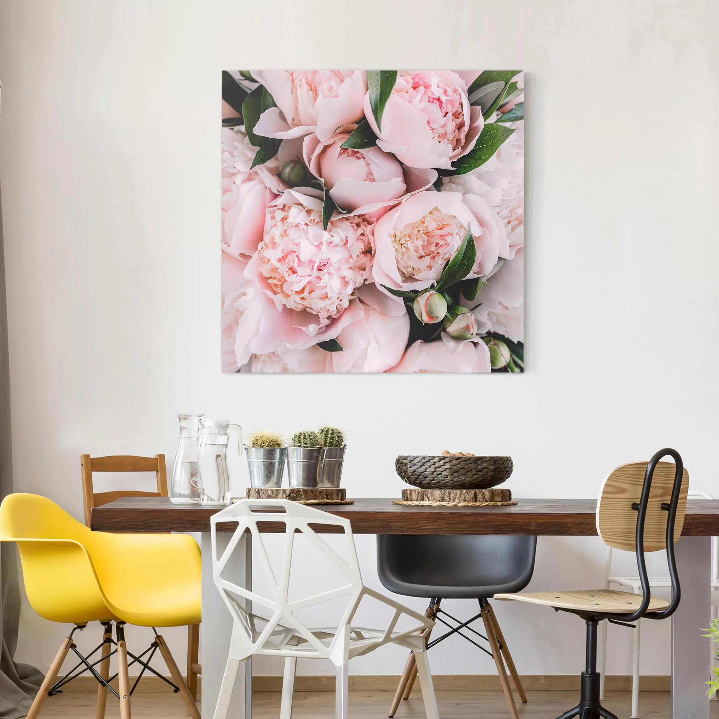 Leinwandbild Blumen - Quadrat Rosa Pfingstrosen mit Blättern günstig online kaufen