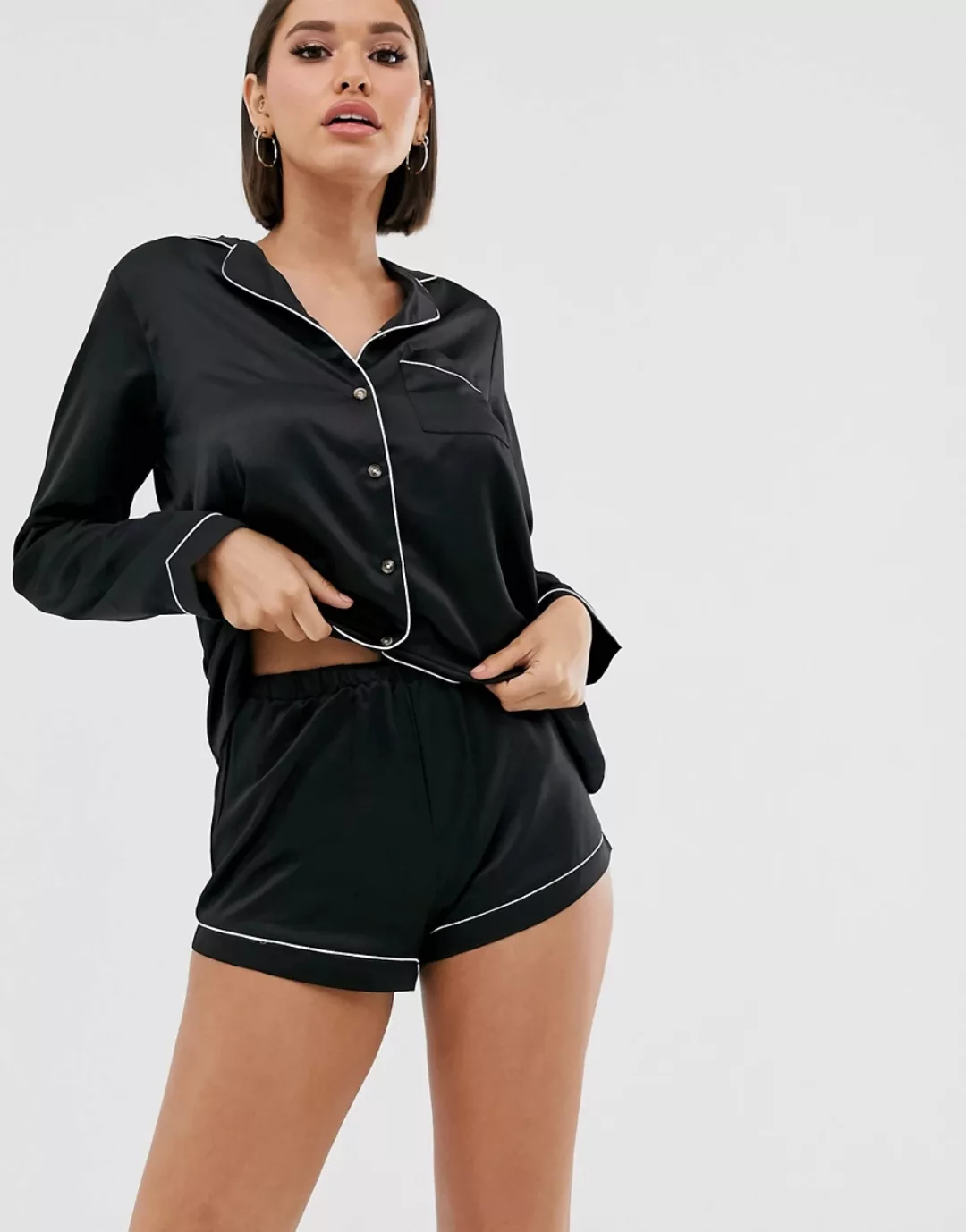 Loungeable – Mix & Match – Pyjamahemd aus schwarzem Satin günstig online kaufen