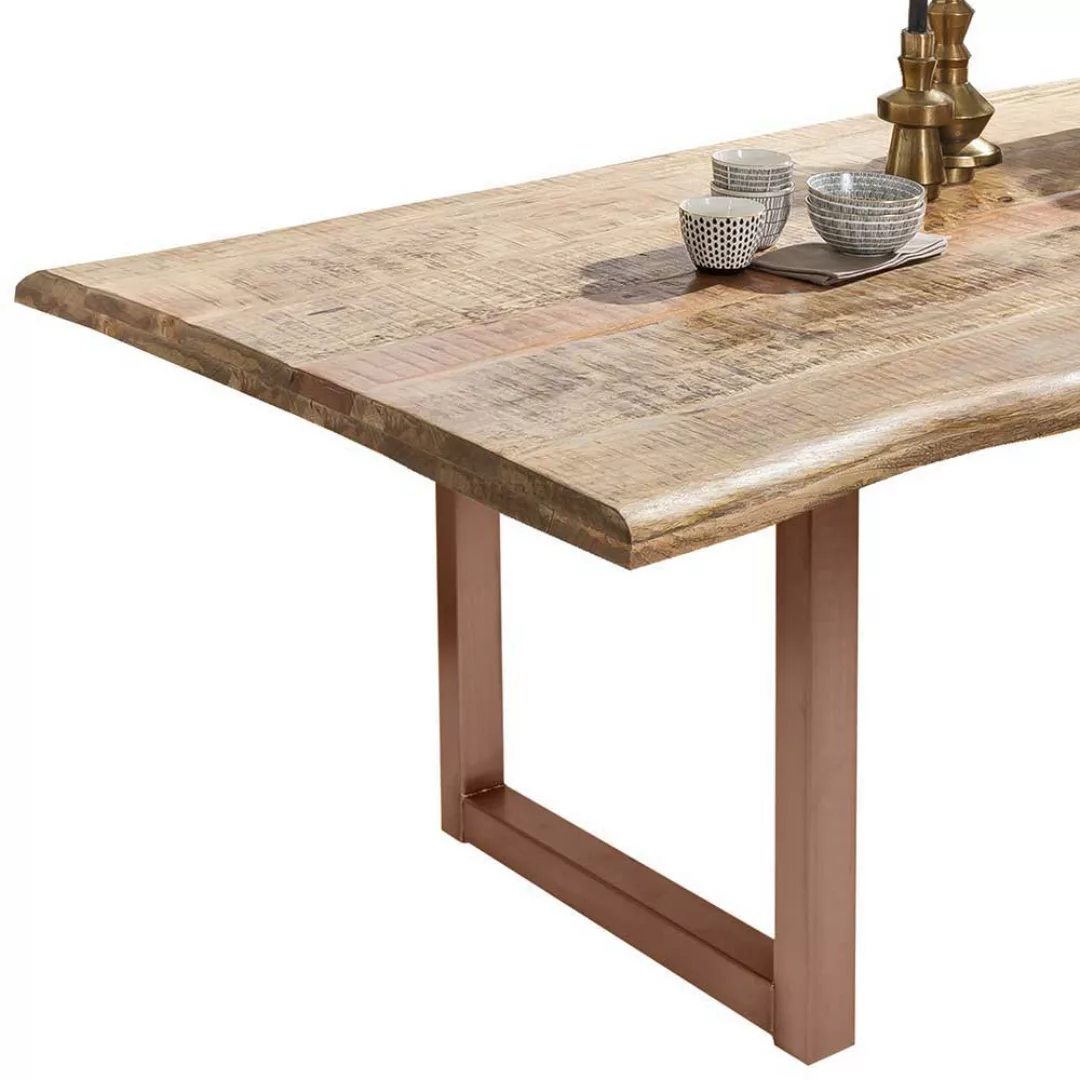 Industriestil Tisch mit Baumkante Platte Mangobaum Massivholz günstig online kaufen