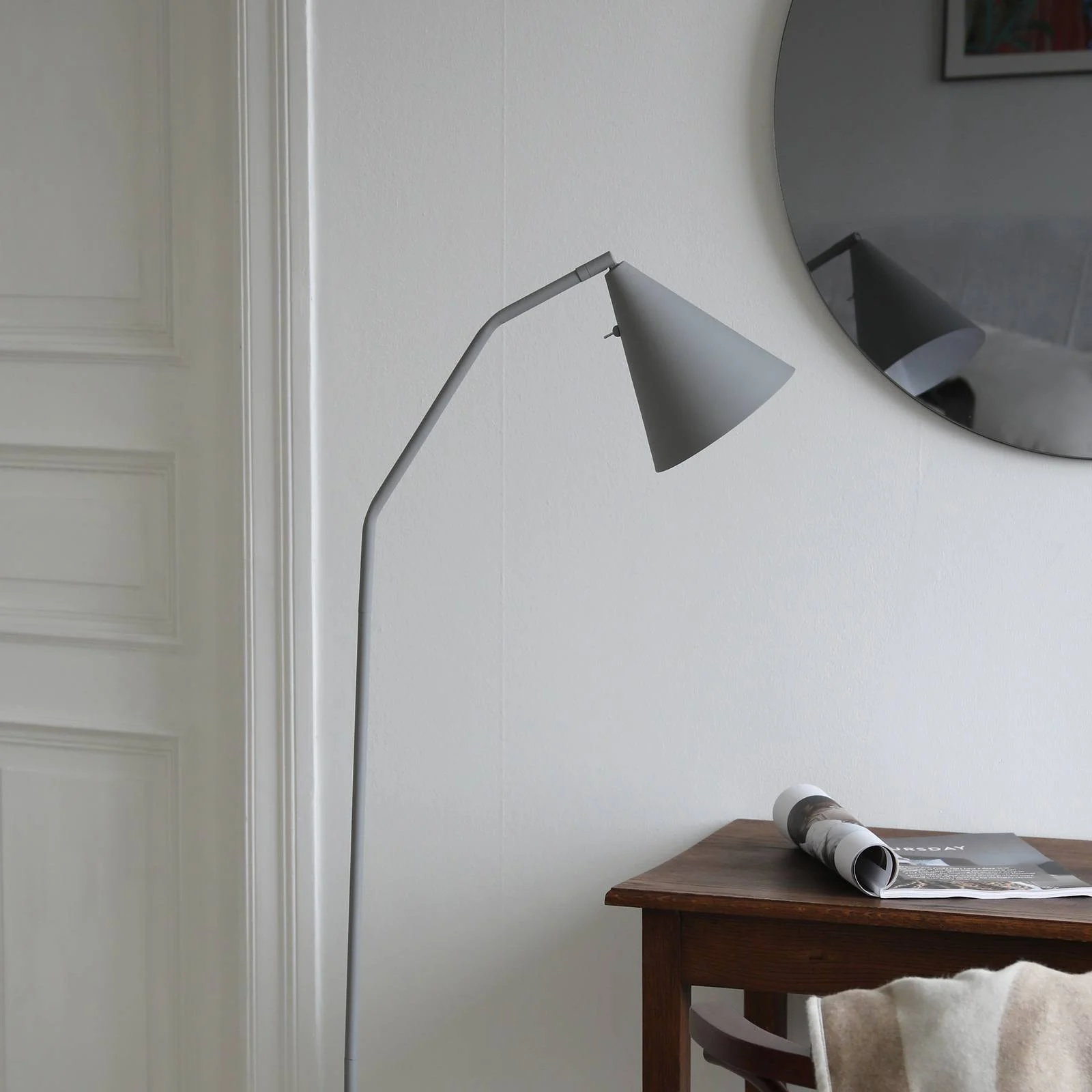 Markslöjd LED-Standleuchte Funil, grau, Metall, dimmbar günstig online kaufen