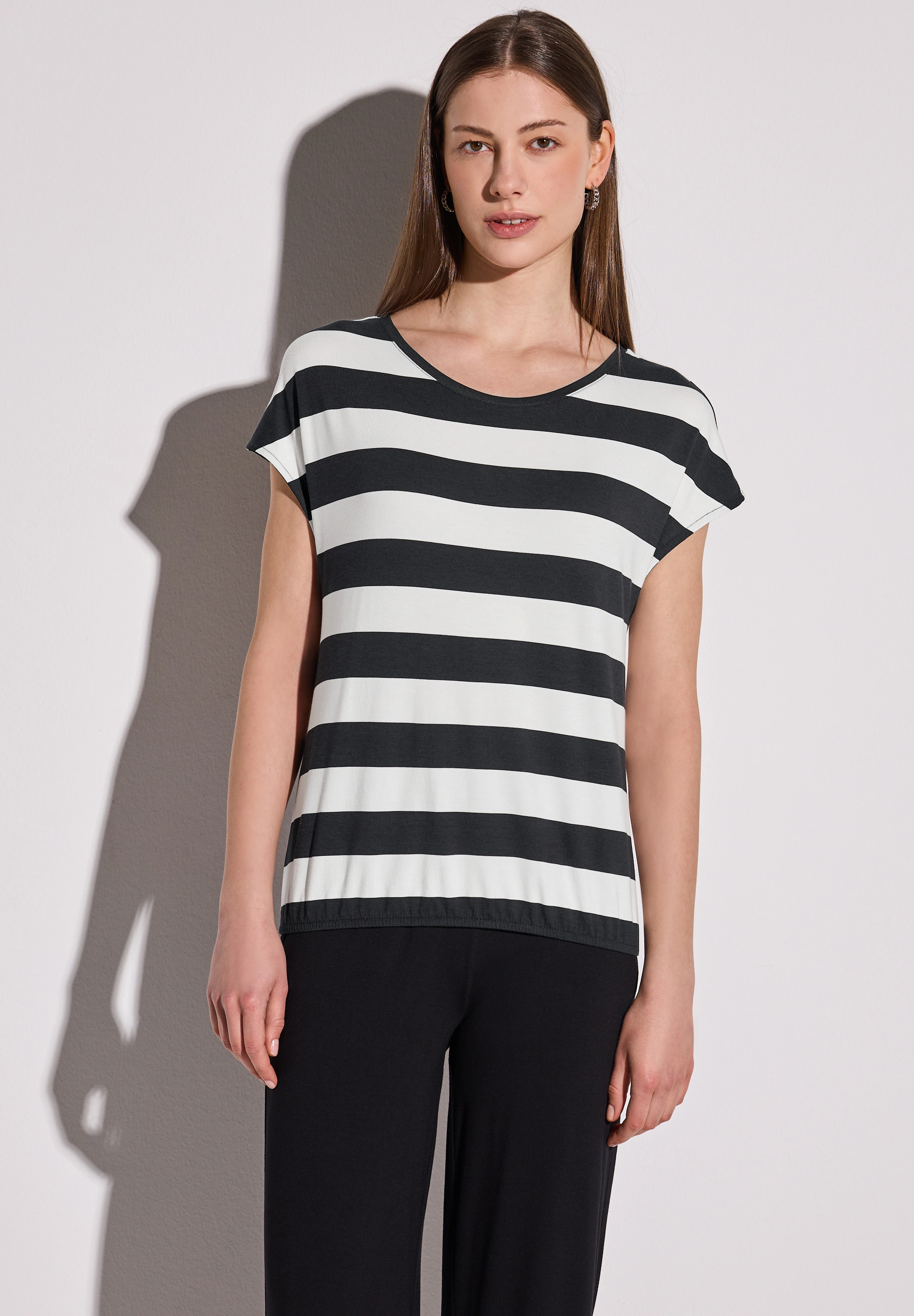 STREET ONE T-Shirt, mit Elastiksaum günstig online kaufen