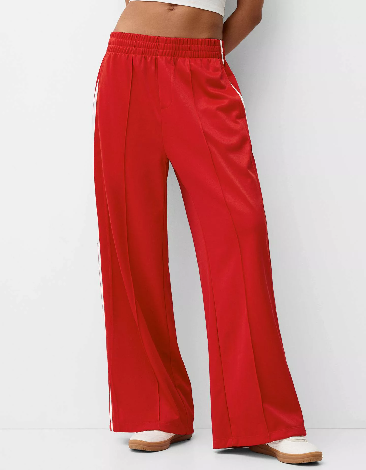 Bershka Hose Mit Seitlichem Streifen Damen Xl Rot günstig online kaufen