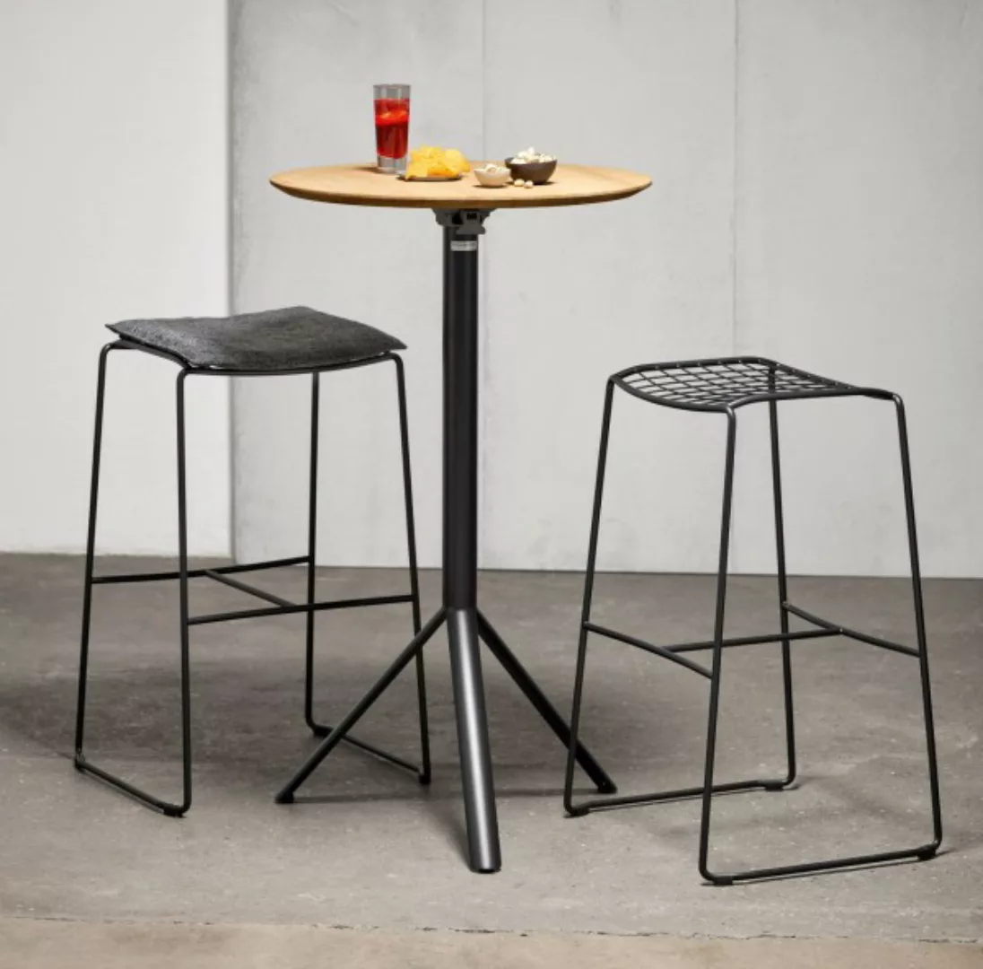 Trio Outdoor Stehtisch klappbar Schwarz Teak ∅65 cm günstig online kaufen