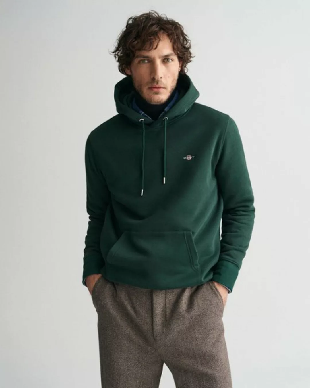 Gant Hoodie "REG SHIELD HOODIE", mit Logostickerei auf der Brust günstig online kaufen