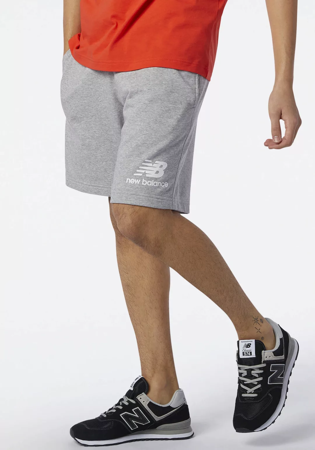 New Balance Sweatshorts "NB ESSENTIALS STACKED LOGO FLEECE SHORT" günstig online kaufen