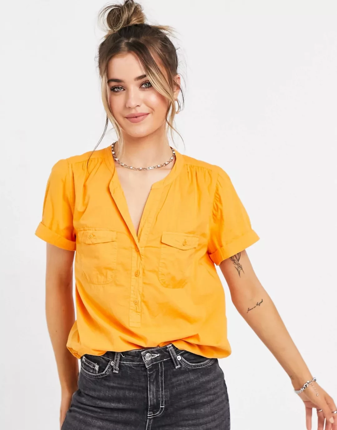 J. Crew – Kurzärmliges Hemd aus gefärbtem Stoff in Orange günstig online kaufen