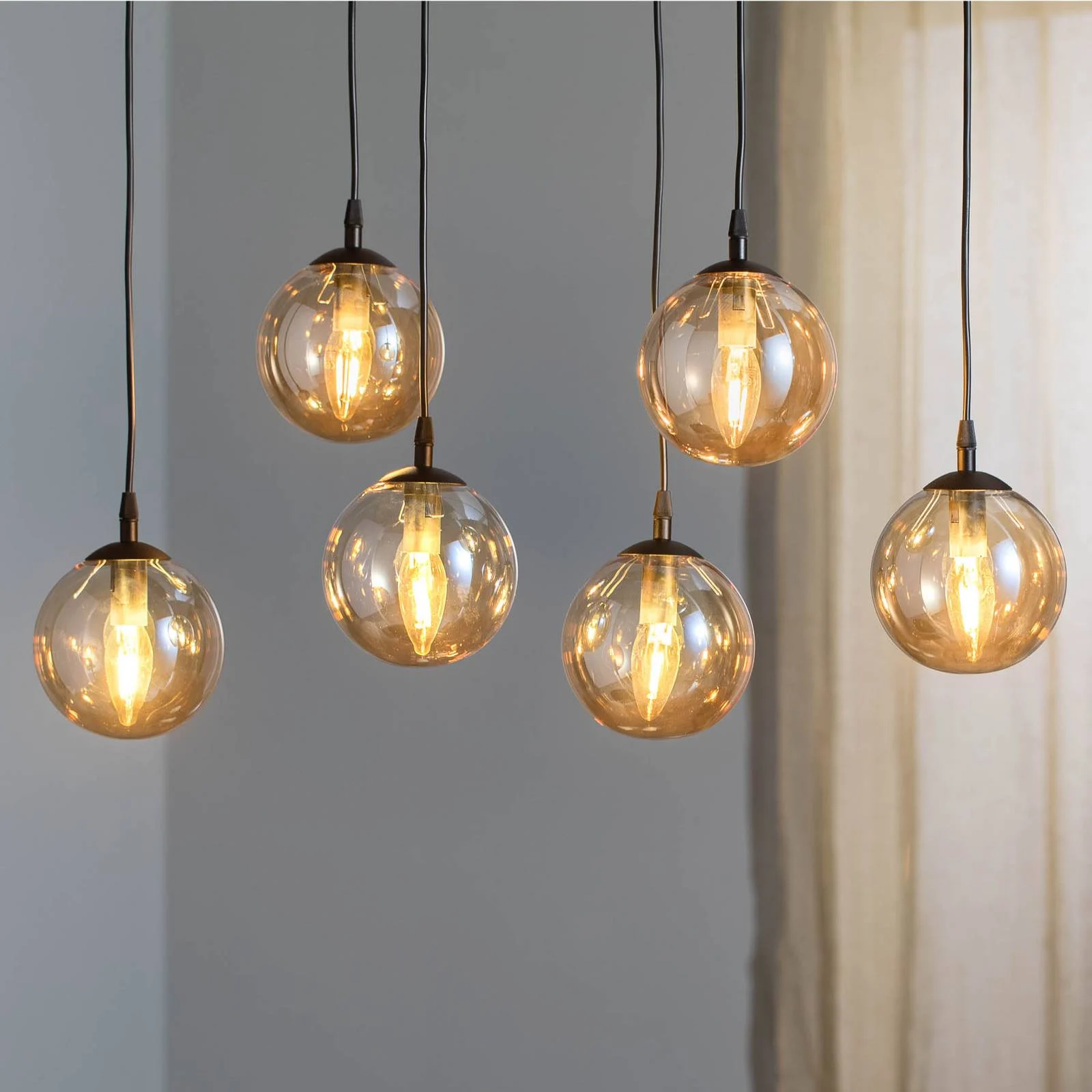 Hängeleuchte Glassy, 6-flammig, schwarz, amber, Glas, 75 cm günstig online kaufen