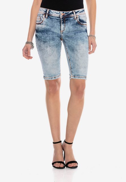 Cipo & Baxx Shorts mit cooler Waschung günstig online kaufen