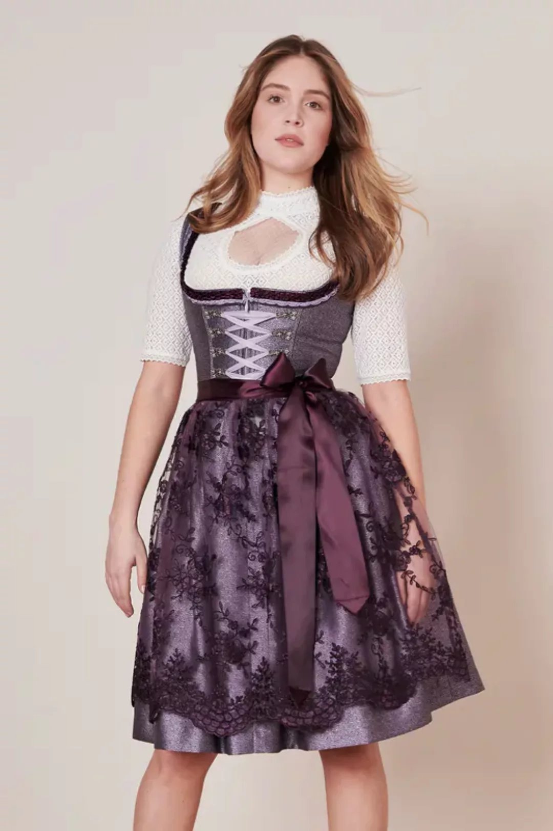 Dirndl Ilya (60cm) günstig online kaufen