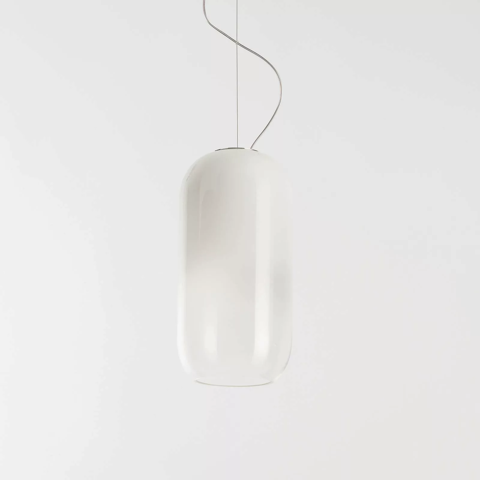 Artemide Gople Glas-Pendelleuchte, weiß/silber günstig online kaufen