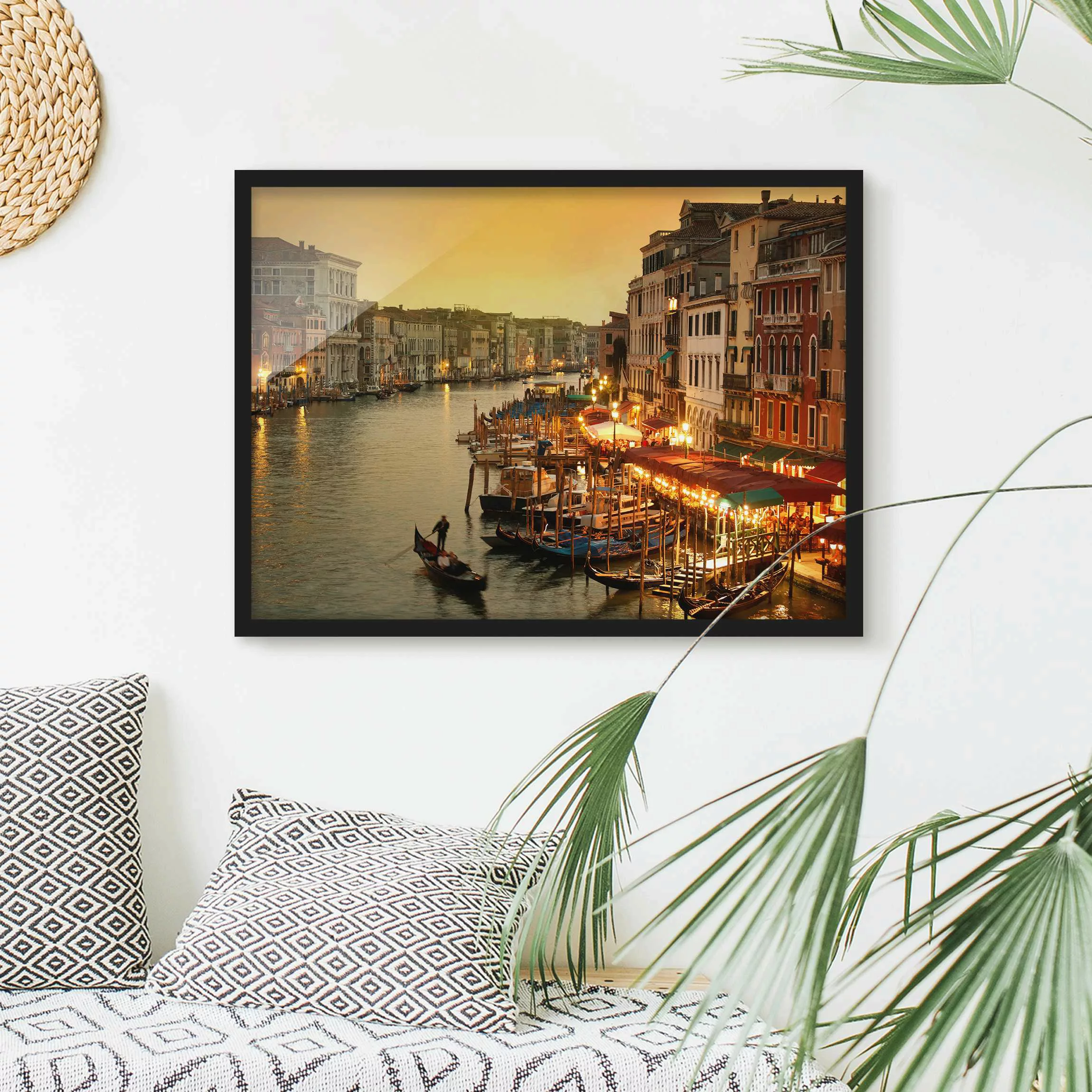 Bild mit Rahmen Architektur & Skyline - Querformat Großer Kanal von Venedig günstig online kaufen