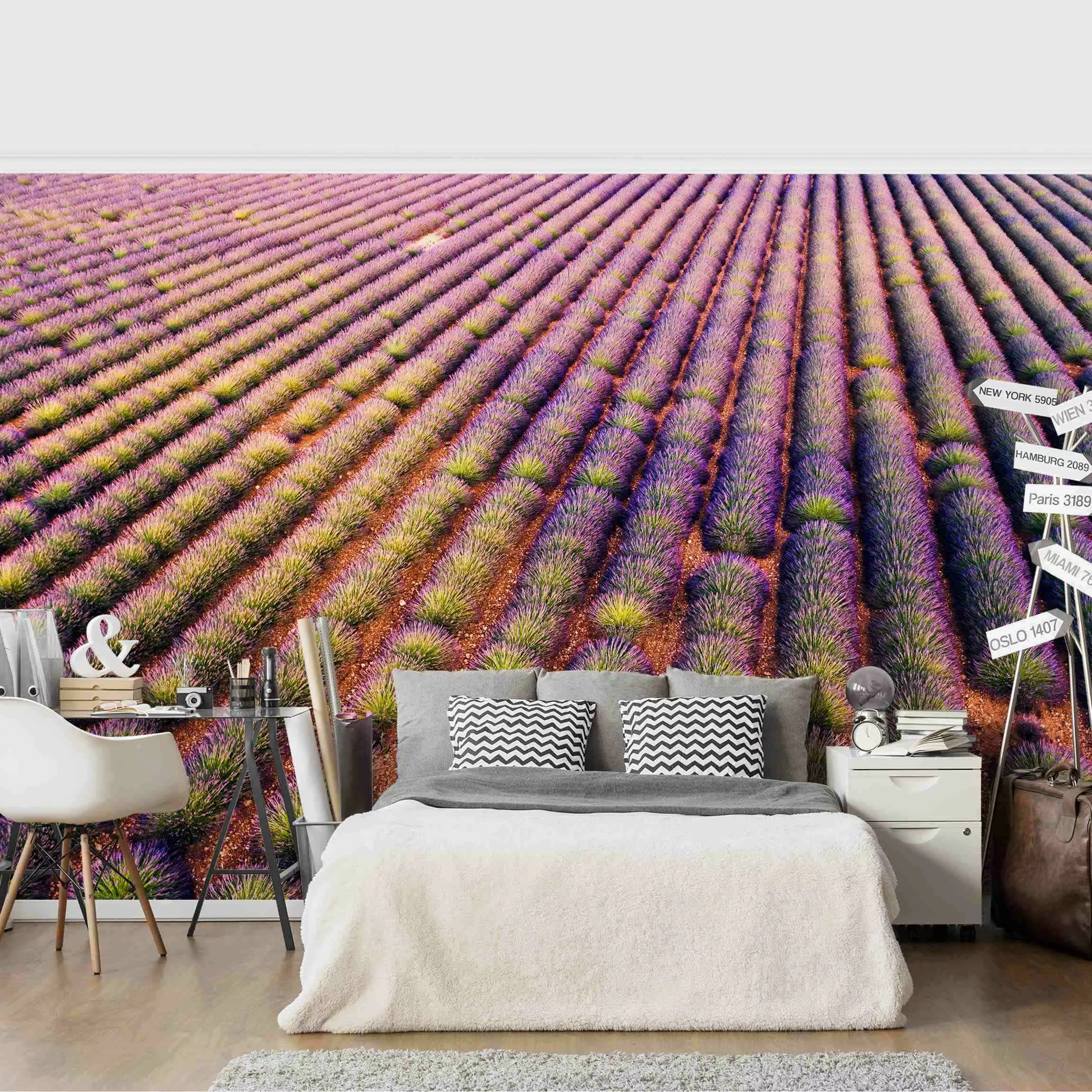 Fototapete Malerisches Lavendelfeld günstig online kaufen