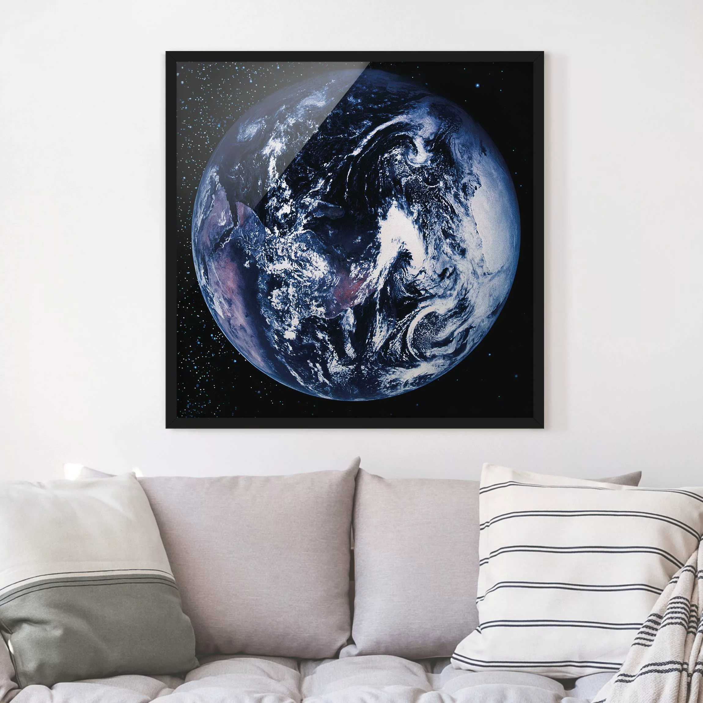 Bild mit Rahmen Stadt-, Land- & Weltkarte - Quadrat Planet Earth günstig online kaufen