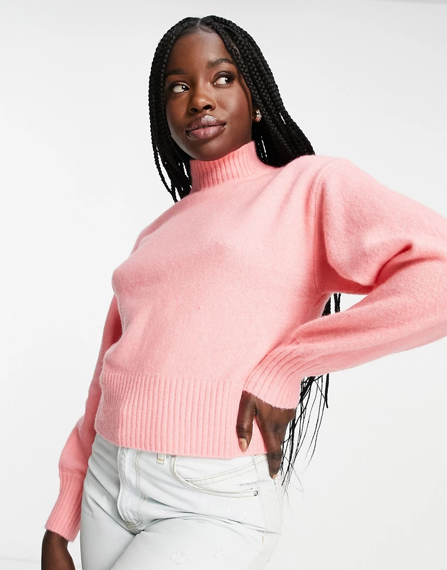 Monki – Hochgeschlossener Strickpullover aus recyceltem Material in Rosa günstig online kaufen