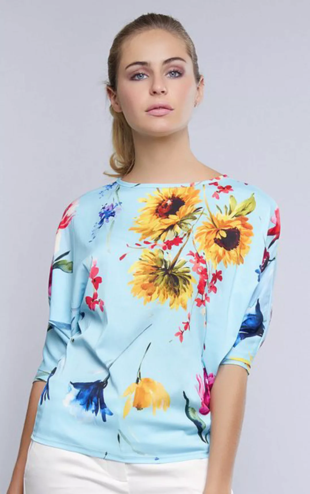 Passioni T-Shirt in blau mit abstraktem Blumenmuster günstig online kaufen