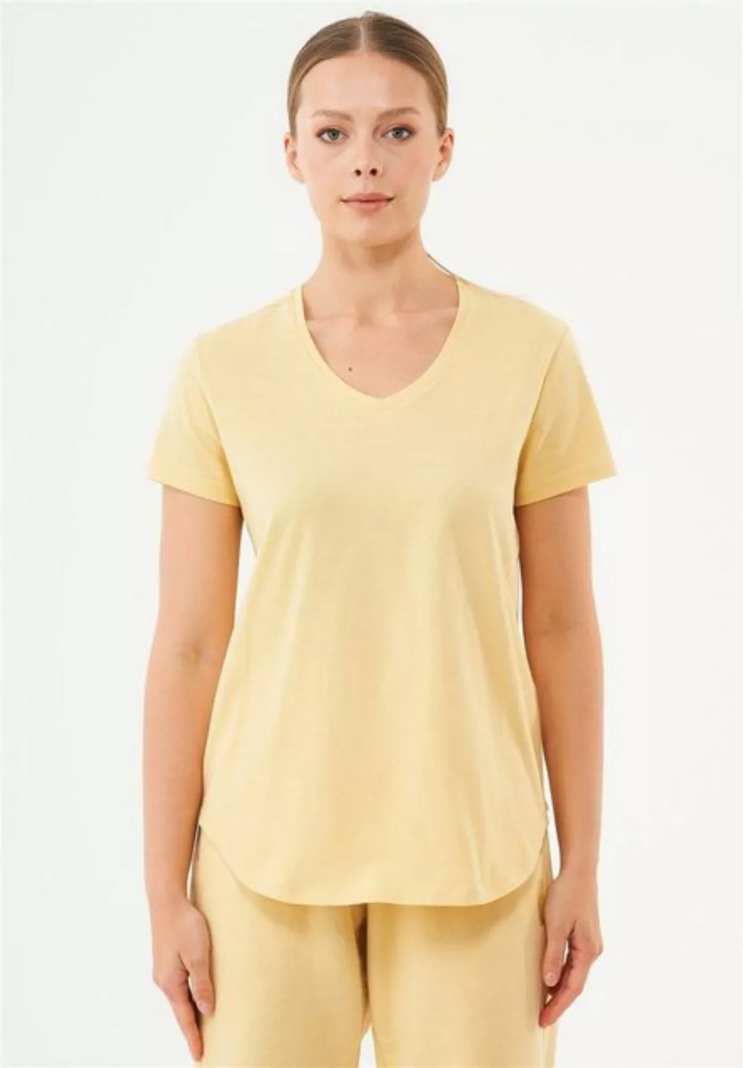 ORGANICATION T-Shirt Tuba-Women's V-Neck Basic T-Shirt in Soft Yellow günstig online kaufen