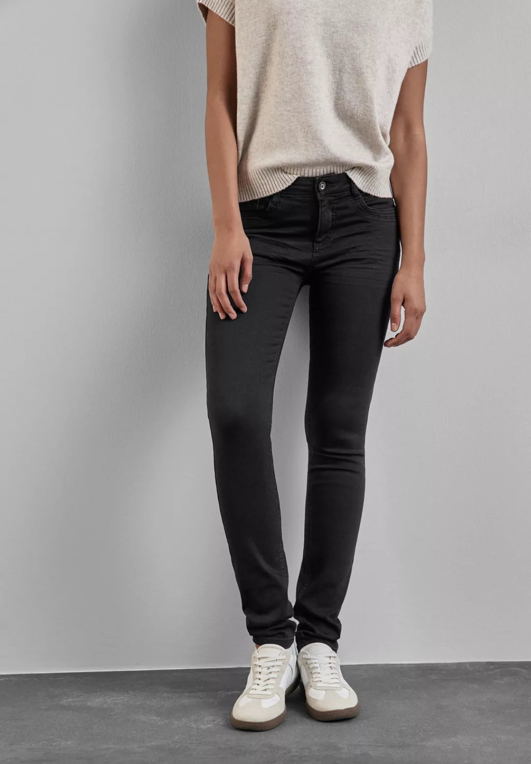 STREET ONE Slim-fit-Jeans, Middle Waist günstig online kaufen