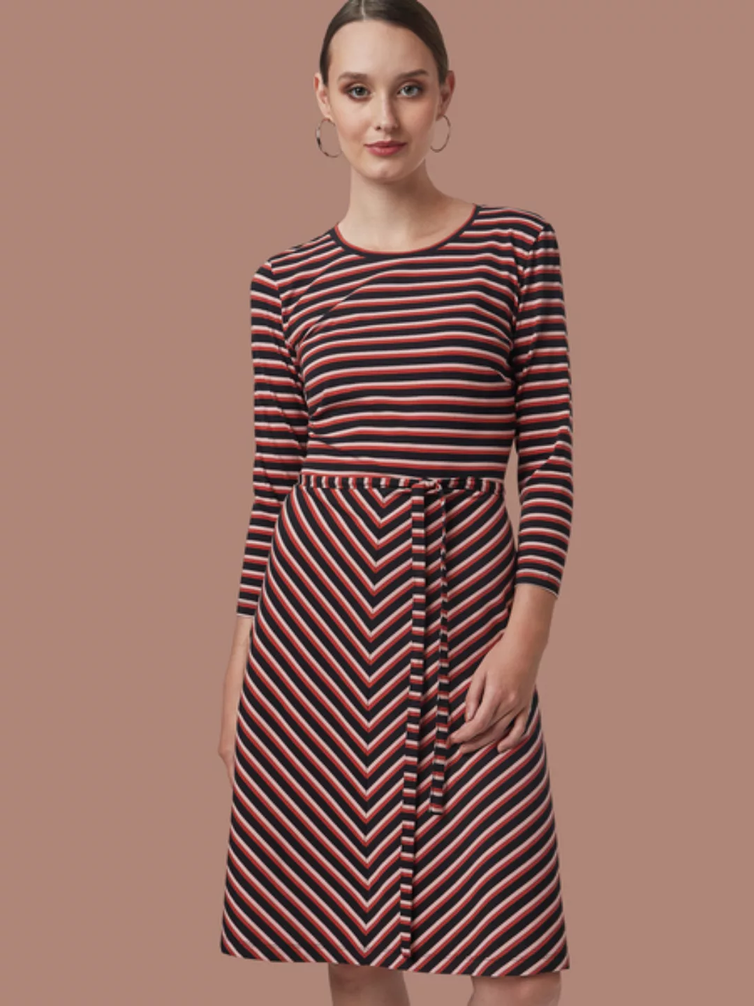 Frauen Kleid Aus Bio-baumwolle „Oh Yes!“ Stripes Multi günstig online kaufen