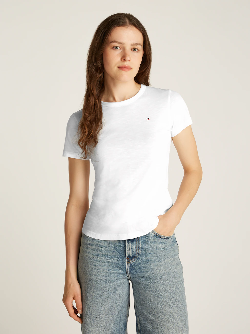 Tommy Hilfiger Rundhalsshirt "1985 SLIM SLUB C-NK SS", mit Logostickerei günstig online kaufen