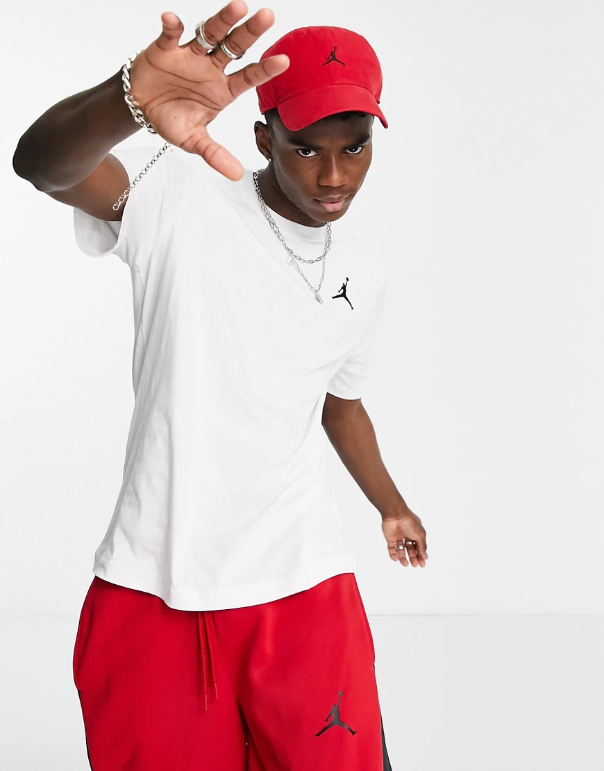 Nike – Jordan – T-Shirt in Weiß günstig online kaufen