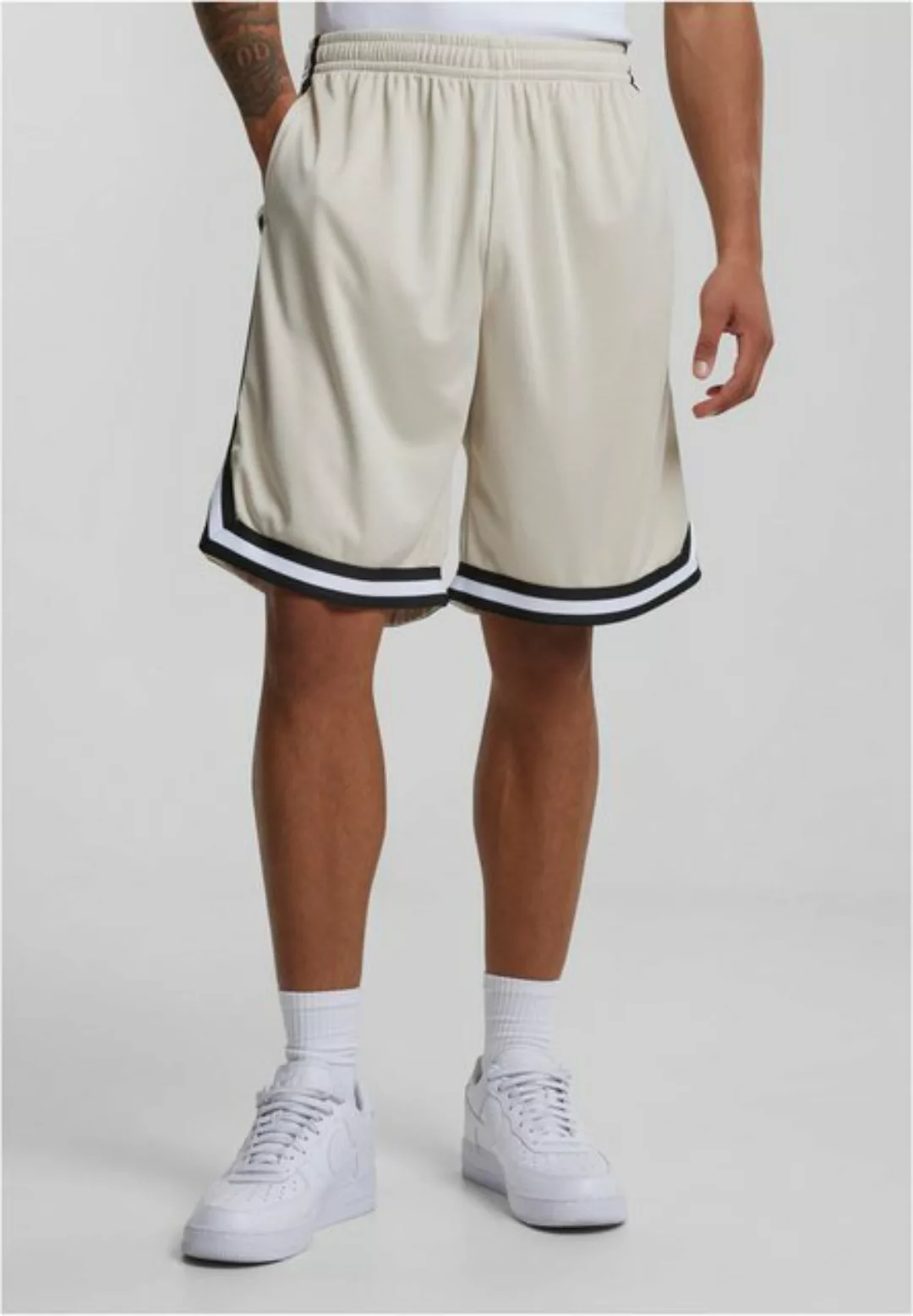 URBAN CLASSICS Shorts TB243 - Stripes Mesh Shorts softseagrass/black/white günstig online kaufen