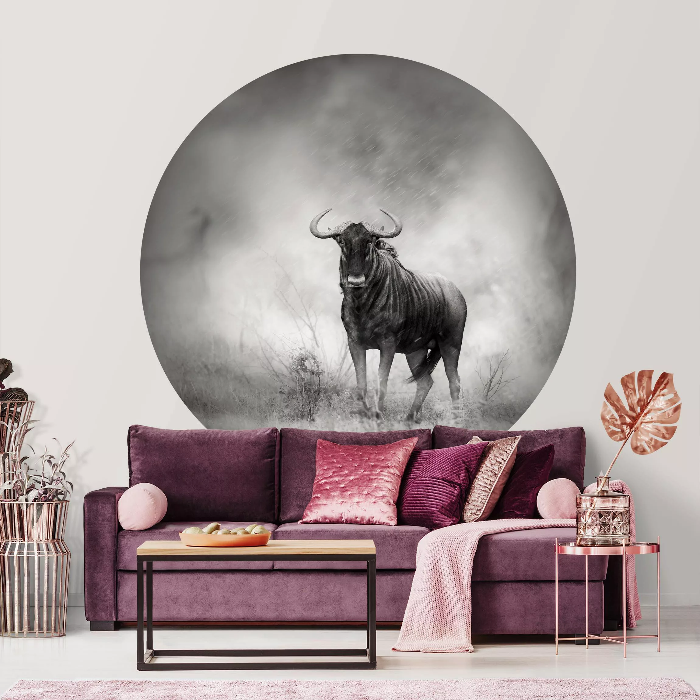 Runde Fototapete selbstklebend Staring Wildebeest günstig online kaufen