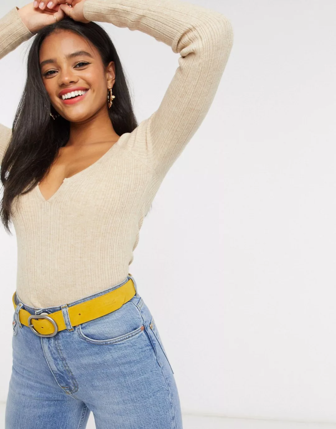 ASOS DESIGN – Gerippter Pullover mit V-Ausschnitt-Neutral günstig online kaufen