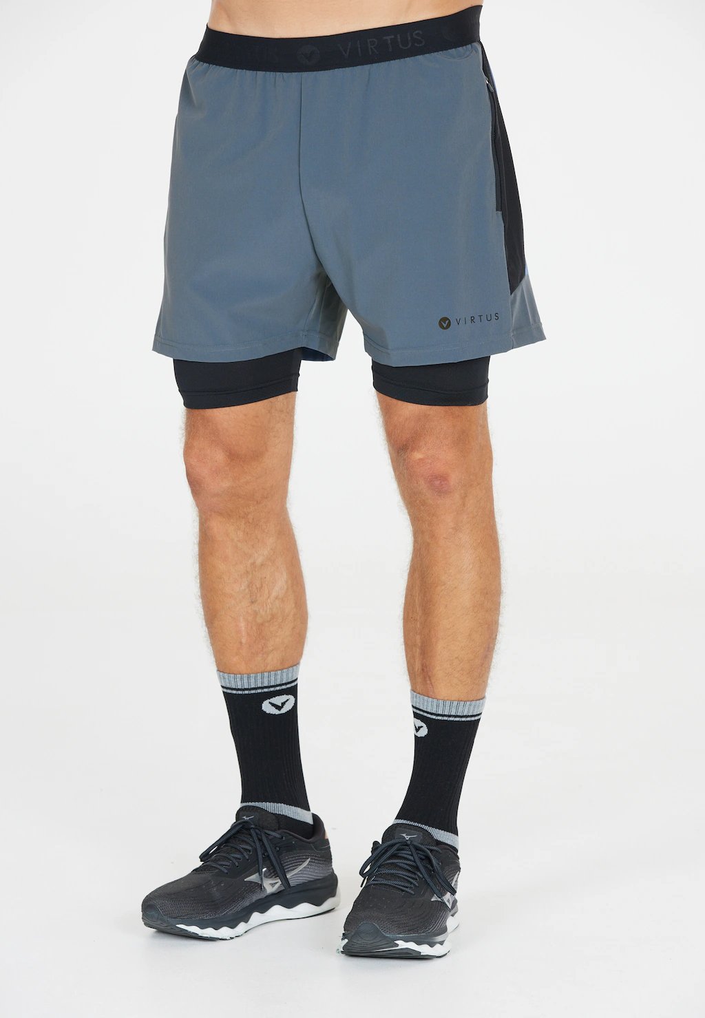 Virtus Shorts "Dylan", aus atmungsaktivem 4-Wege-Stretch günstig online kaufen