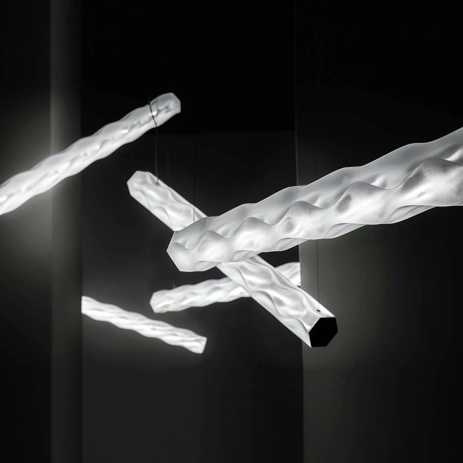 Slamp Hugo Prisma 24V LED-Designer-Hängeleuchte günstig online kaufen