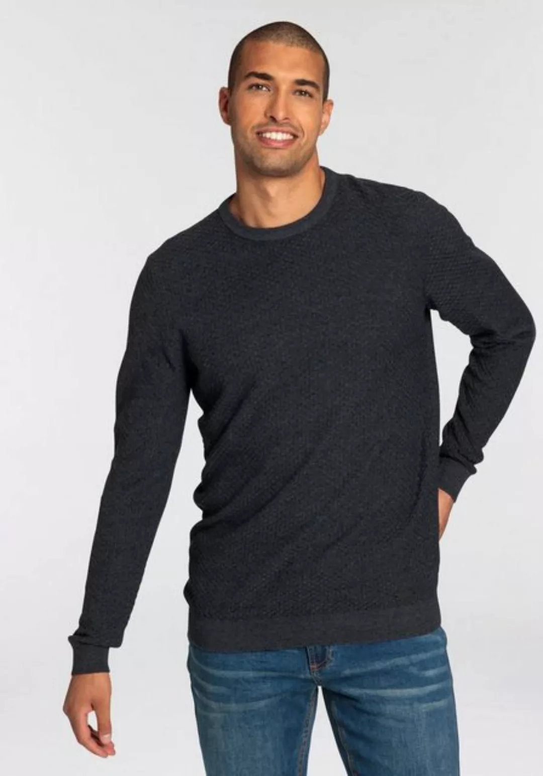 Bruno Banani Strickpullover, mit spezieller Strickoptik günstig online kaufen