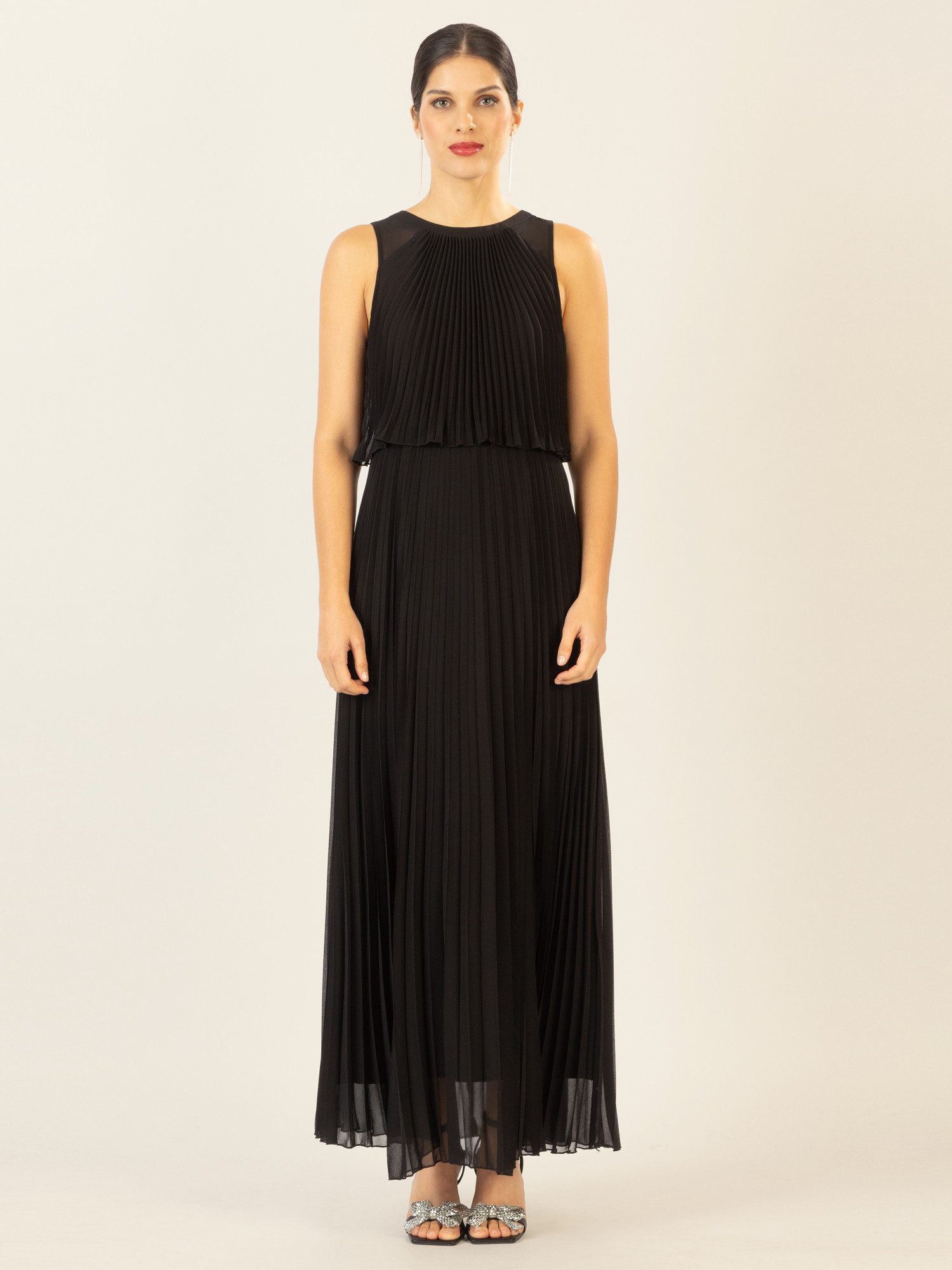 Apart Abendkleid mit lose fallendem Sonnenplissee günstig online kaufen