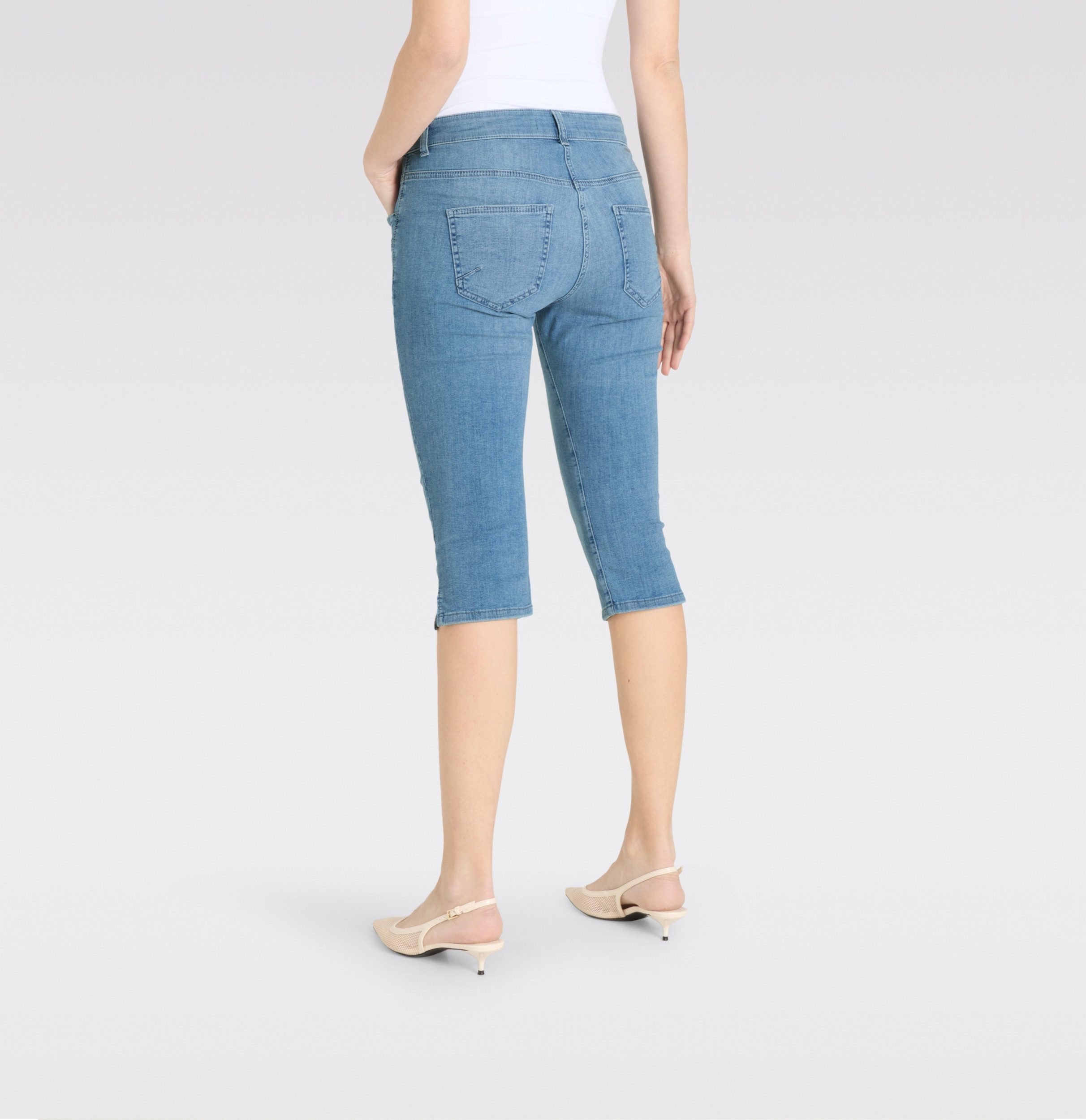 MAC Caprijeans "CAPRI", Eingelegte Zierfalten am Saum günstig online kaufen