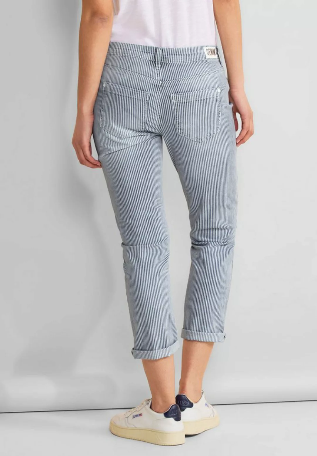 STREET ONE Gerade Jeans, Middle Waist günstig online kaufen