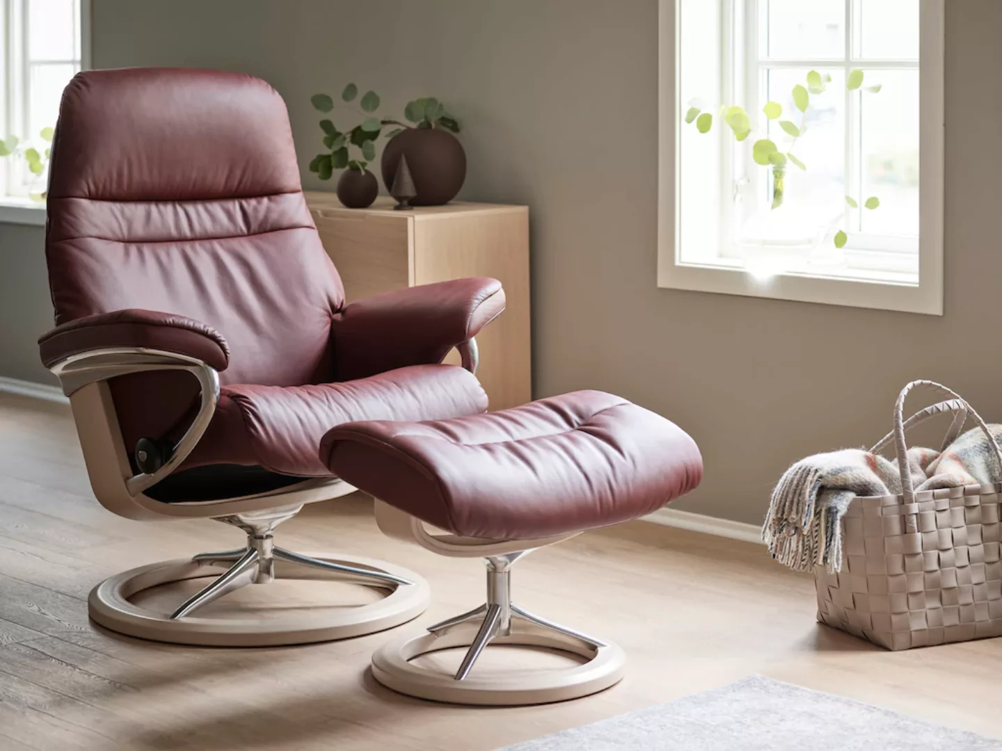 Stressless Relaxsessel "Sunrise", mit Signature Base, Größe S, Gestell Eich günstig online kaufen