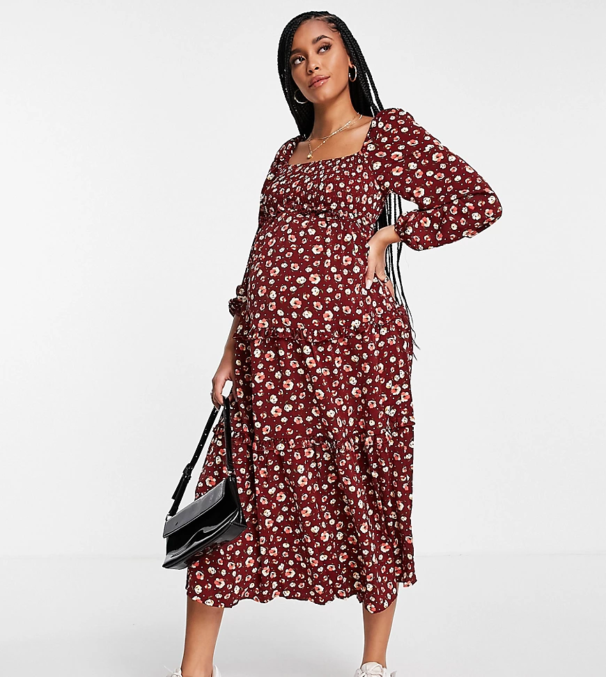 Missguided Maternity – Gestuftes, wadenlanges Kleid in Burgunderrot mit Blu günstig online kaufen