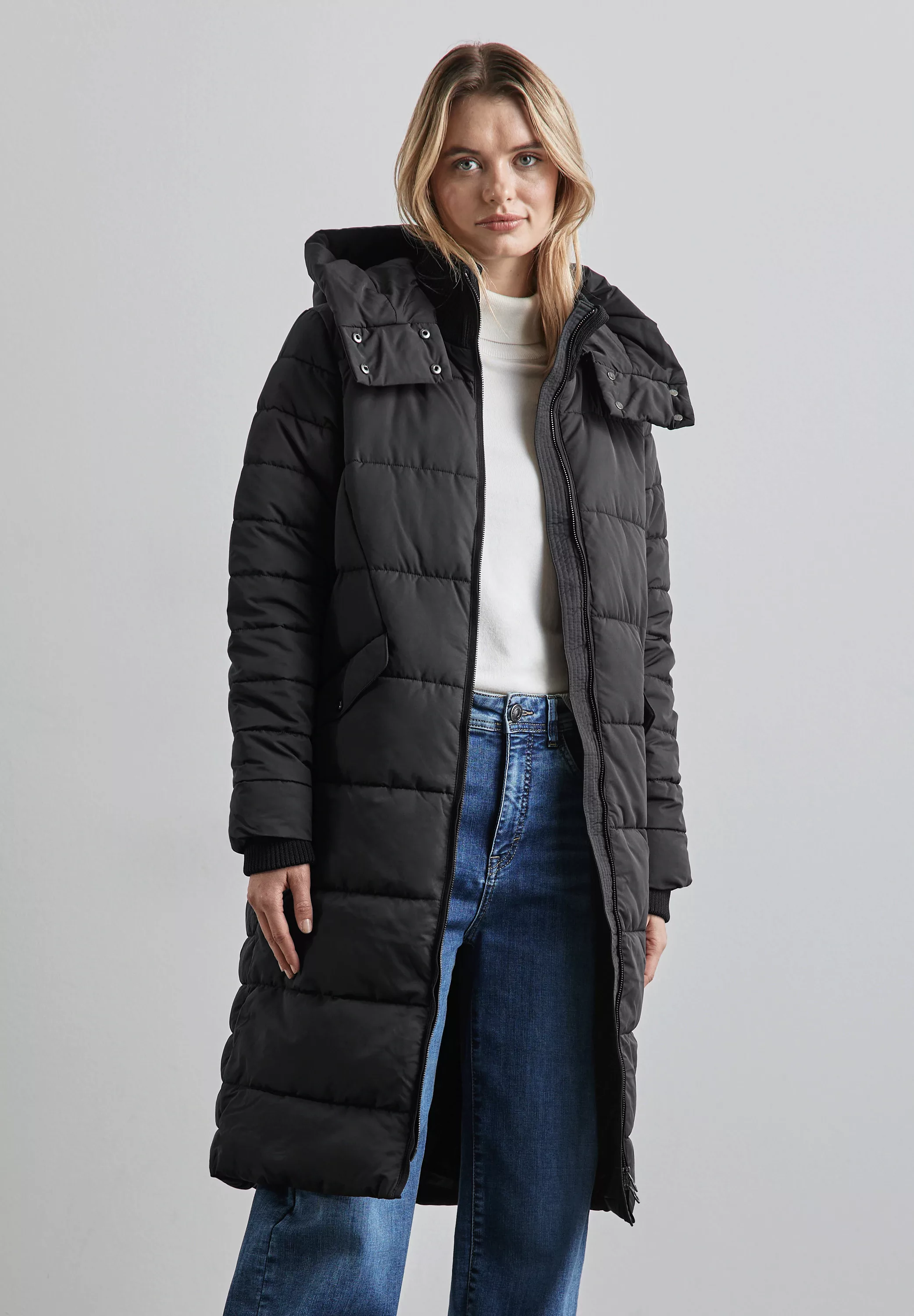 STREET ONE Winterjacke, mit Kapuze, in Unifarbe günstig online kaufen