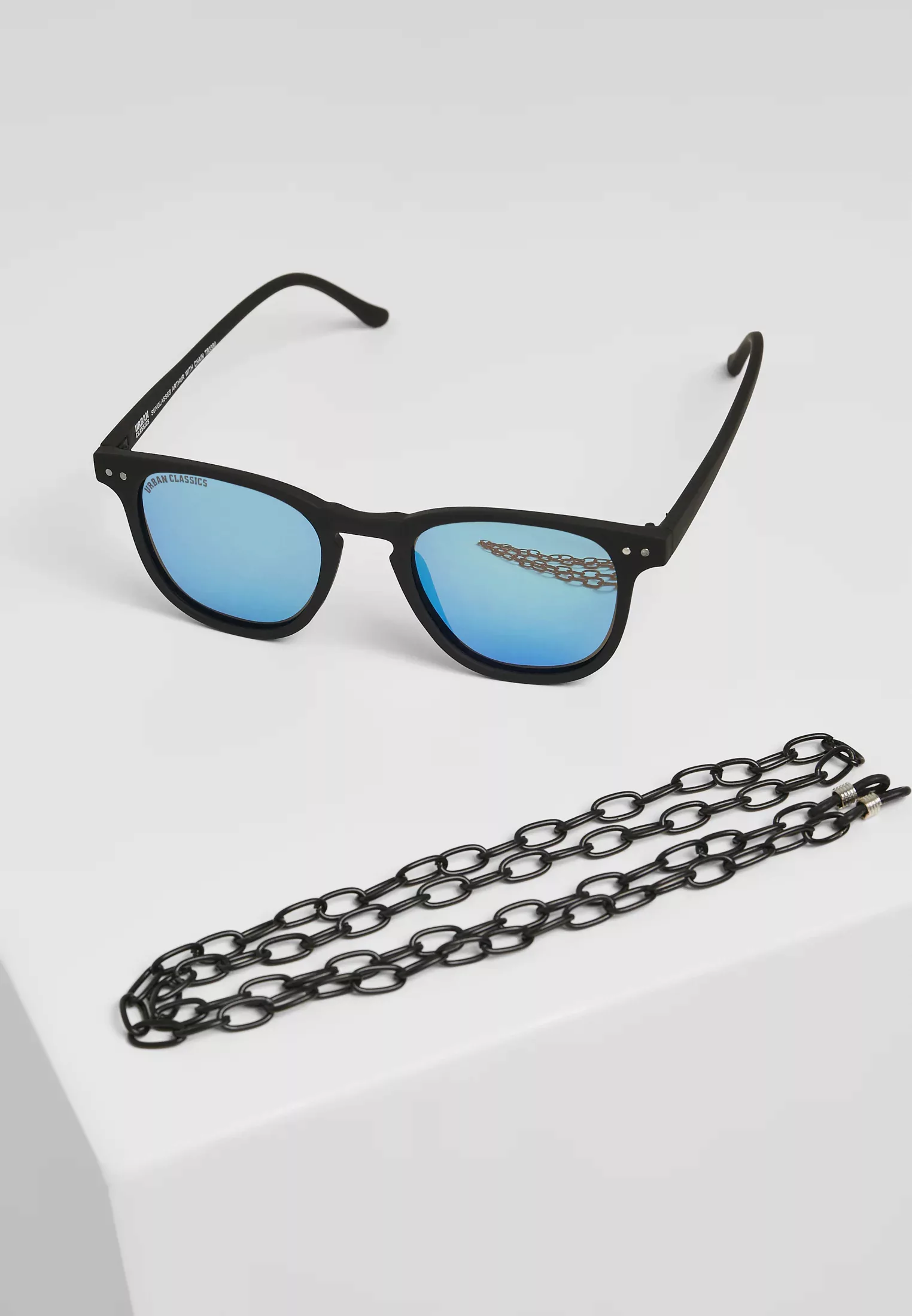 URBAN CLASSICS Sonnenbrille "Unisex Sunglasses Arthur with Chain" günstig online kaufen