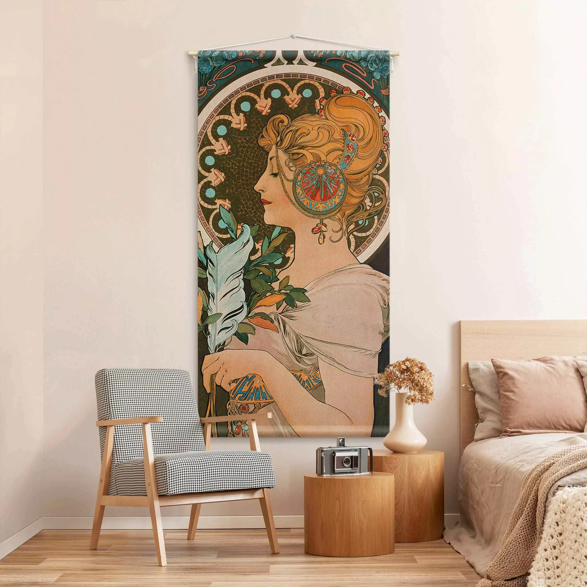 Wandteppich Alfons Mucha - Die Feder günstig online kaufen