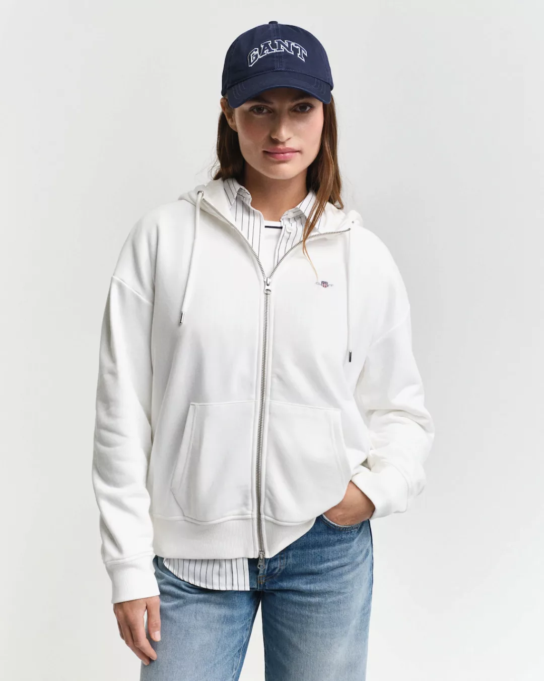 Gant Kapuzensweatjacke "SHIELD ZIP HOODIE", Grafische GANT-Stickerei auf de günstig online kaufen