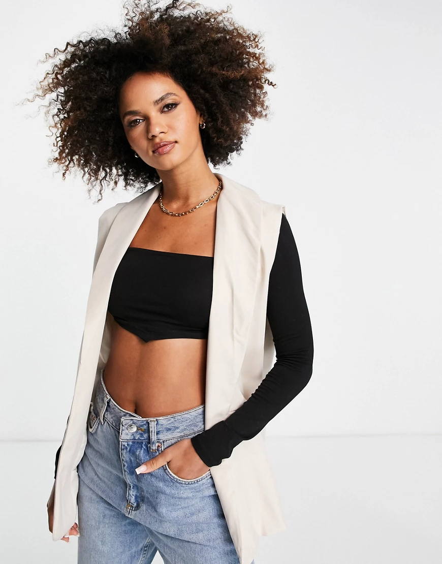 Public Desire – Blazer ohne Ärmel in Creme, Kombiteil-Neutral günstig online kaufen