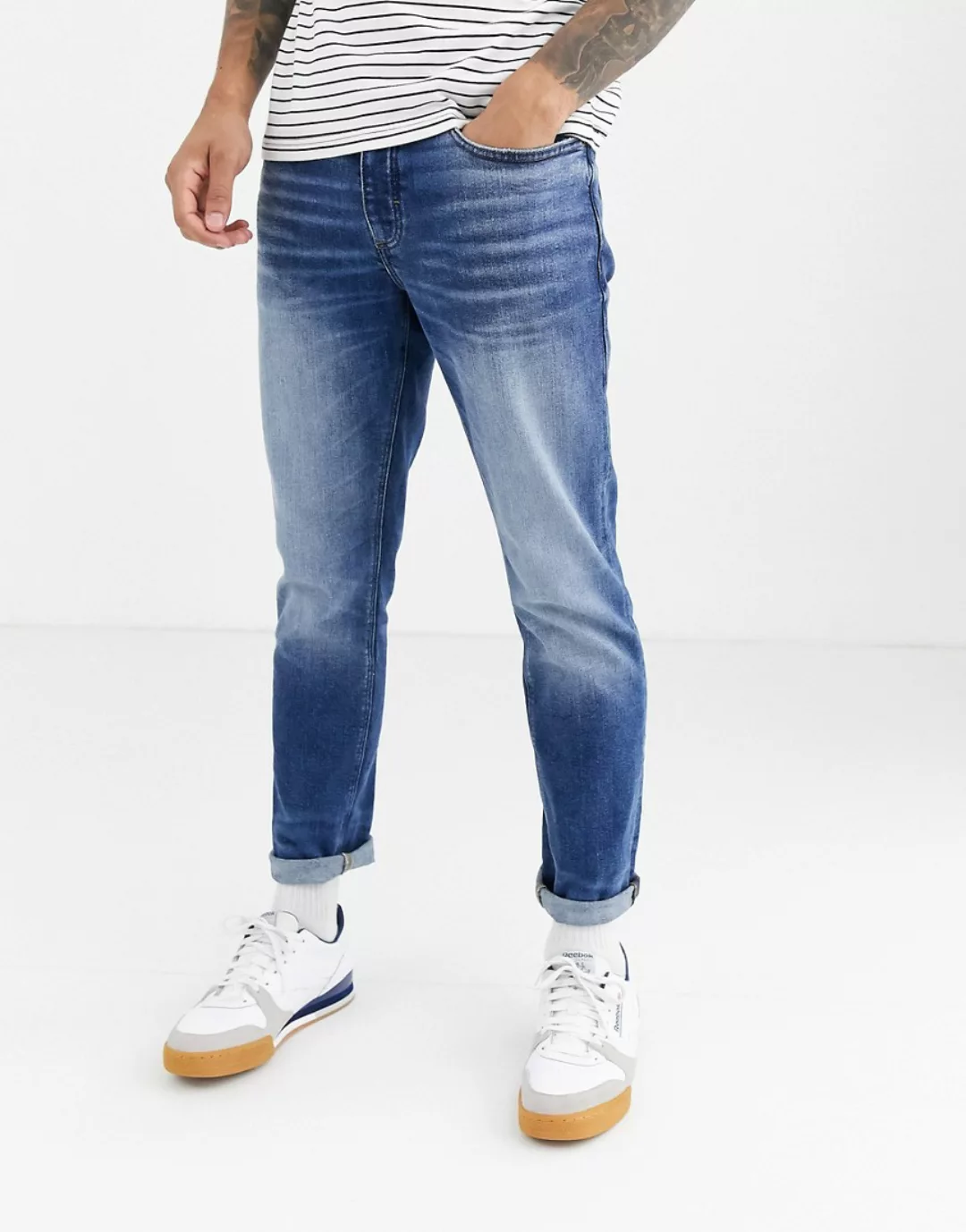 River Island – Enge Jeans in mittelblauer Waschung günstig online kaufen