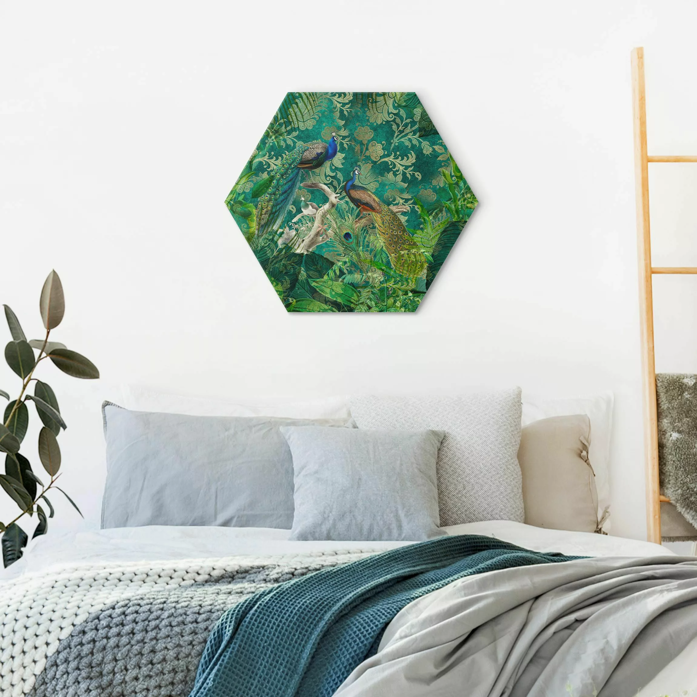 Hexagon-Alu-Dibond Bild Shabby Chic Collage - Edler Pfau II günstig online kaufen