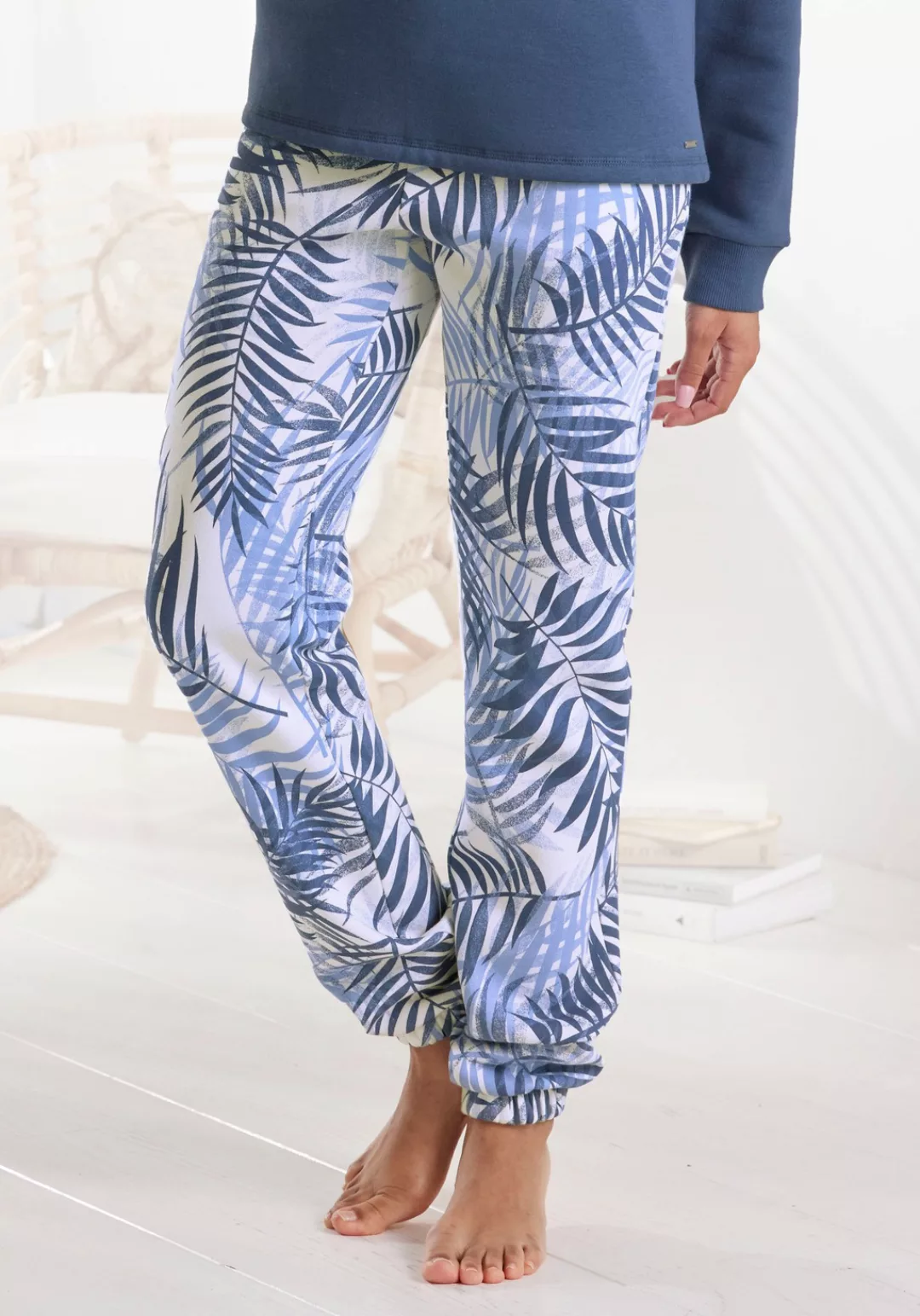 LASCANA Sweatpants, (1 tlg.), Loungehose mit Allover-Druck, Loungewear günstig online kaufen