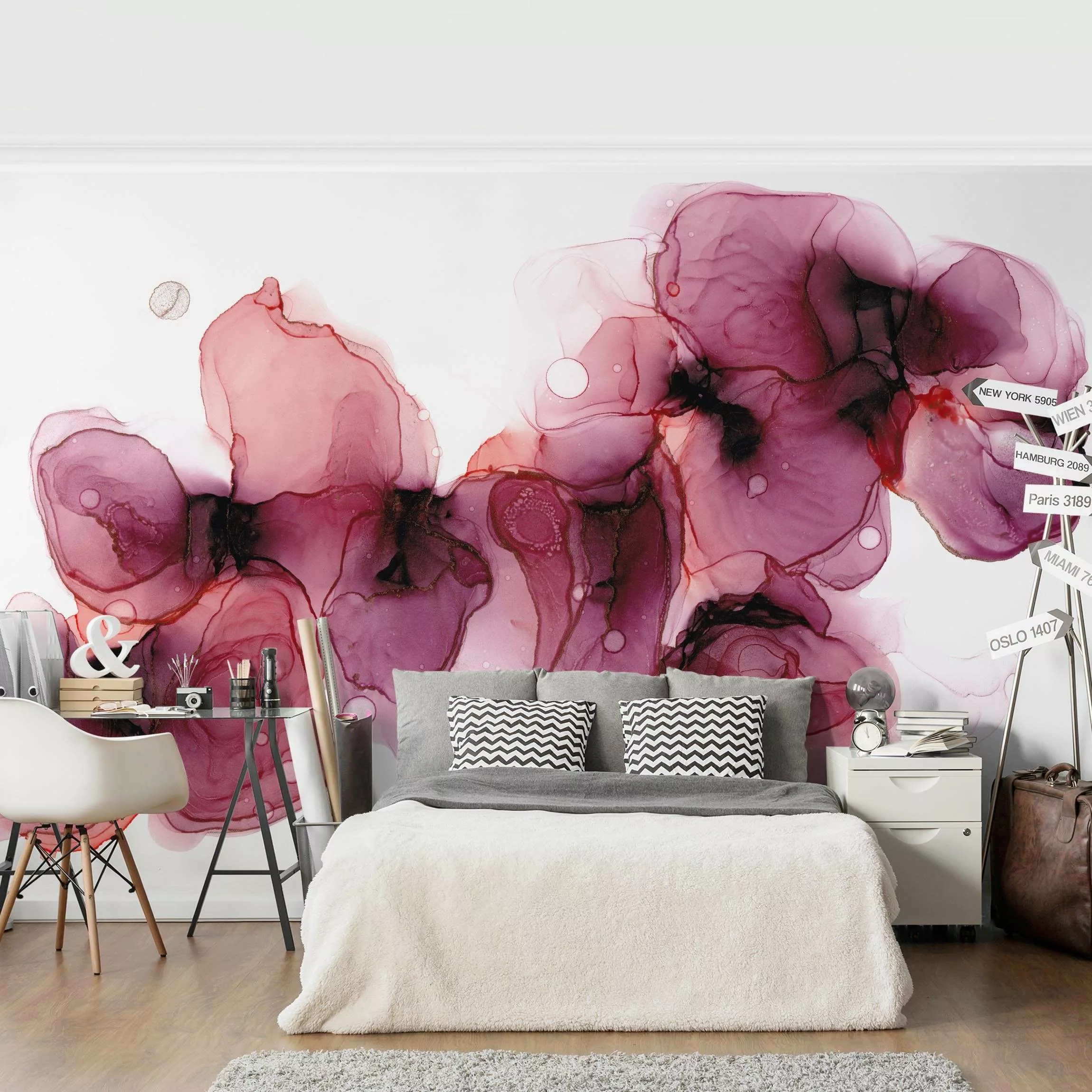 Fototapete Wilde Blüten in Violett und Gold günstig online kaufen