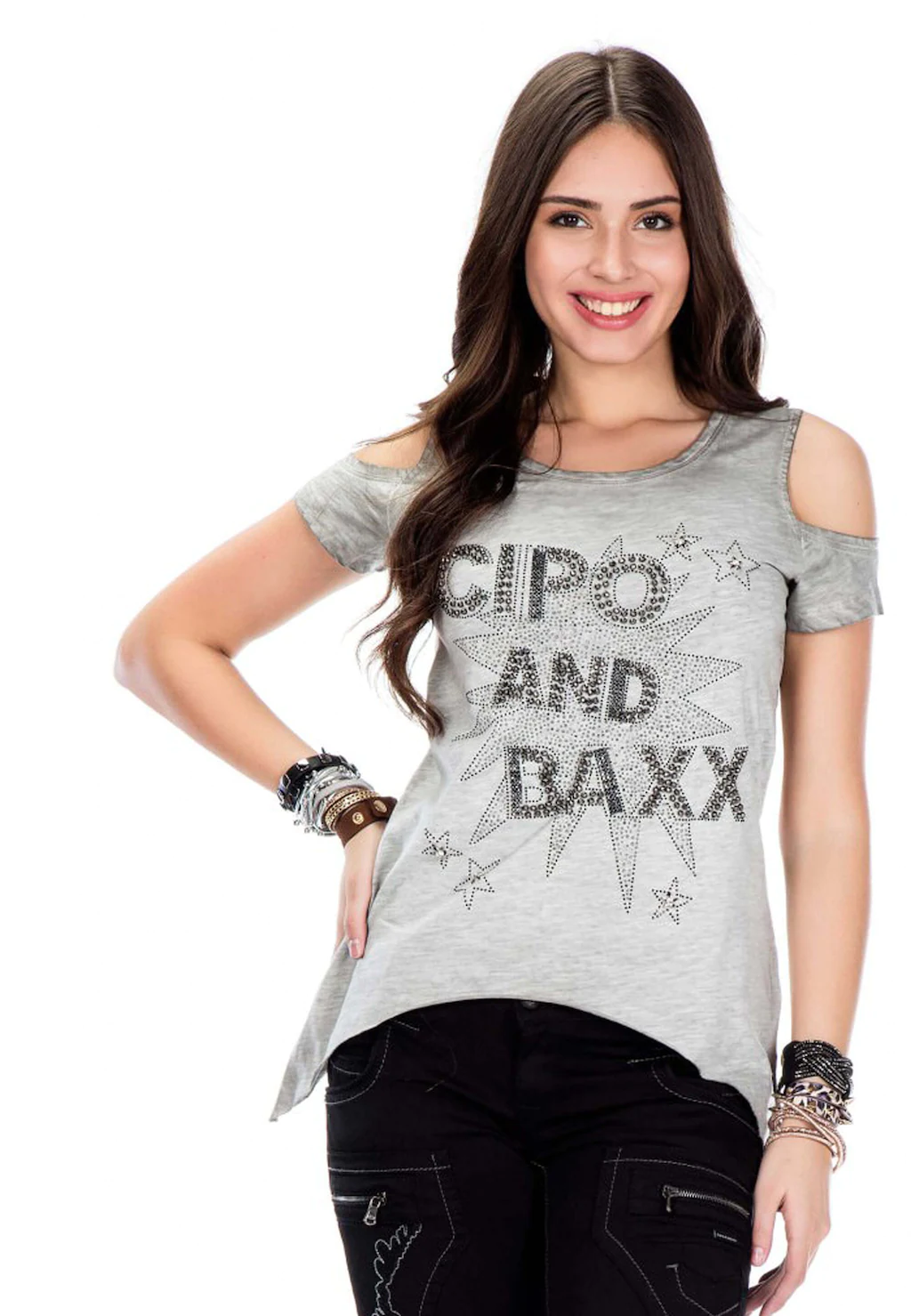Cipo & Baxx T-Shirt, mit besonderem Schnitt günstig online kaufen