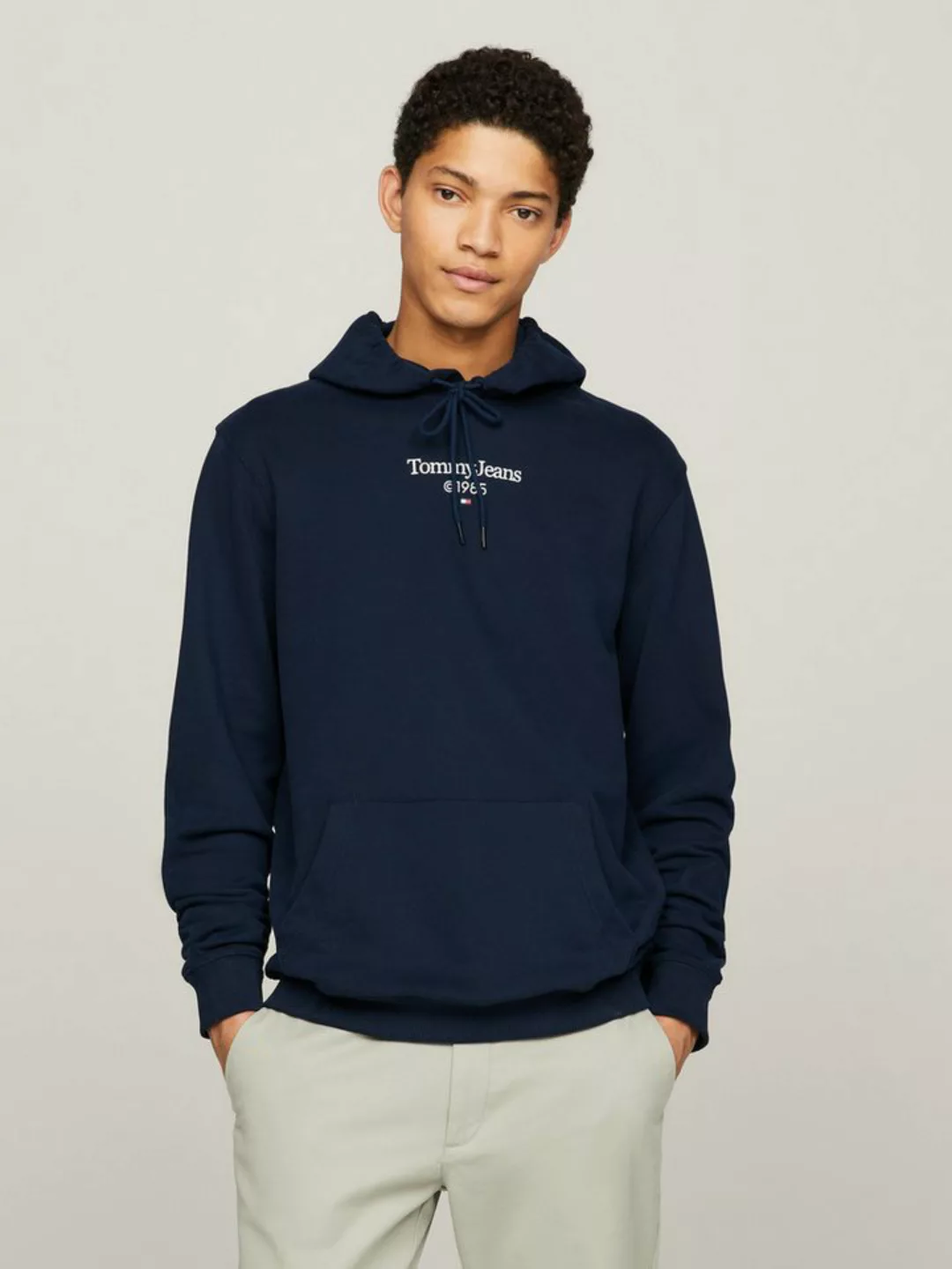 Tommy Jeans Plus Hoodie TJM REG ENTRY GRAPHIC HOODIE EXT mit großem Rückenp günstig online kaufen