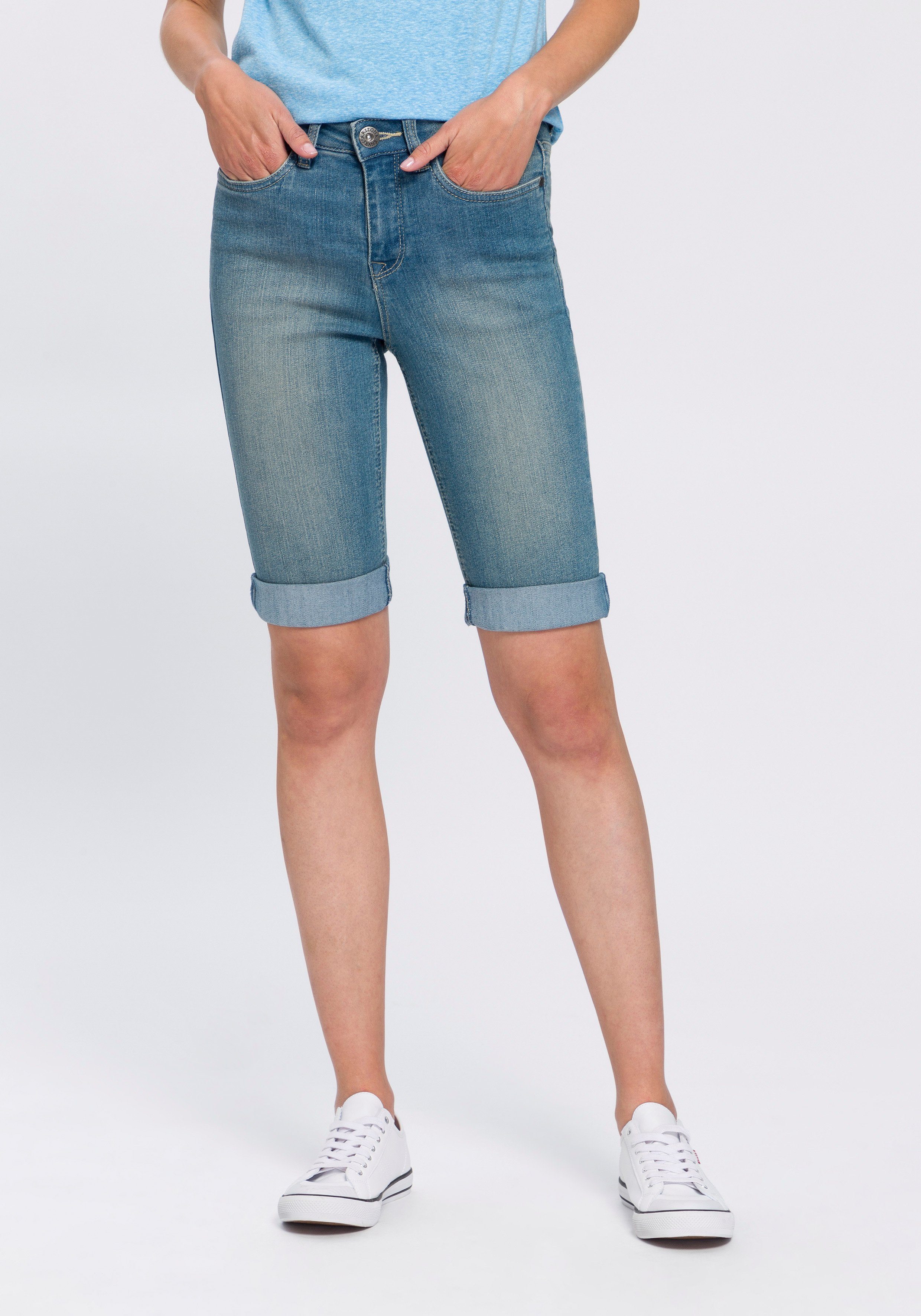 Arizona Jeansbermudas, schmale Passform, krempelbarer Saum, Usedwaschung, h günstig online kaufen