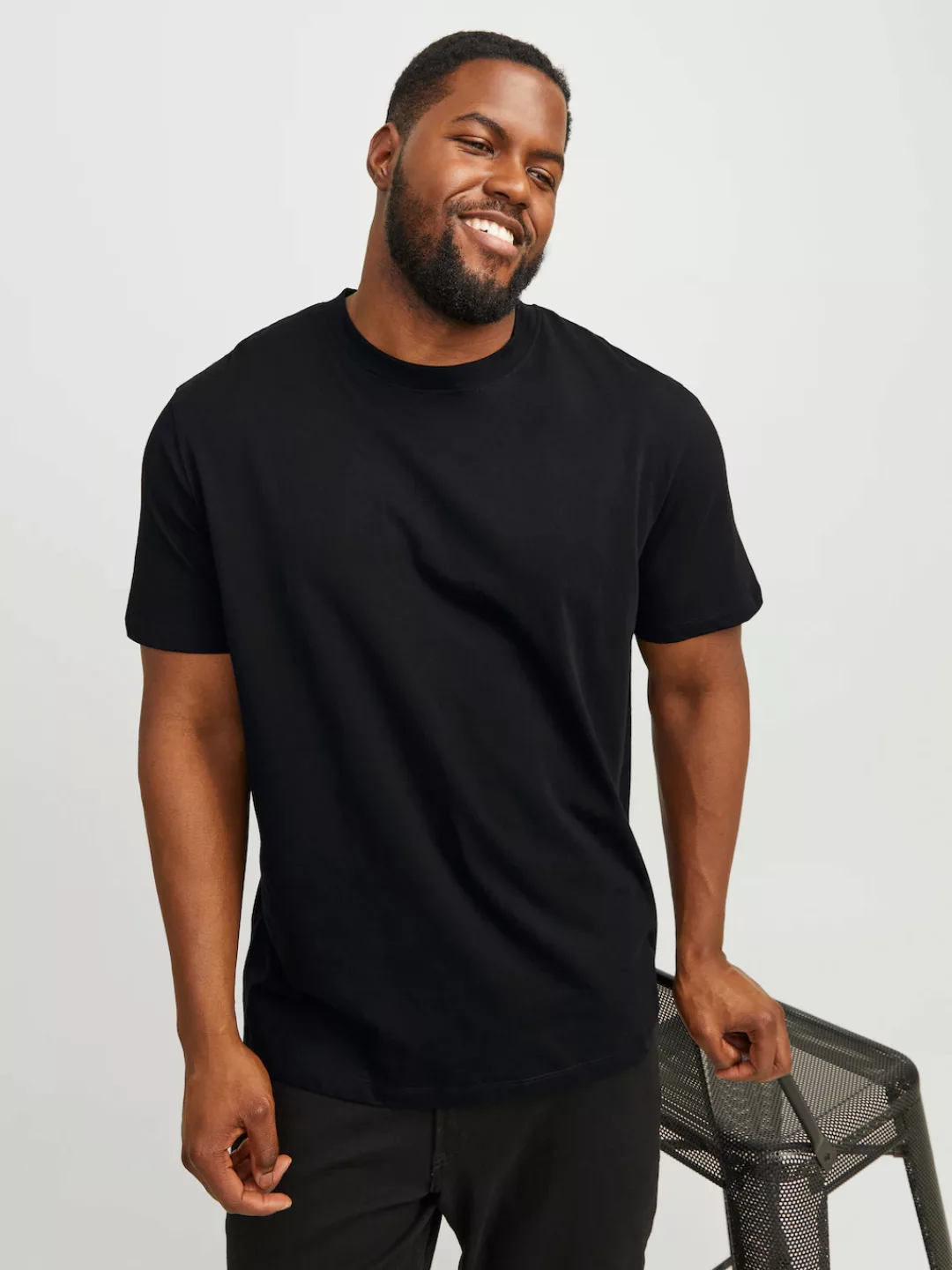 Jack & Jones PlusSize T-Shirt JJEBRADLEY TEE SS NOOS PLS mit Rundhalsaussch günstig online kaufen