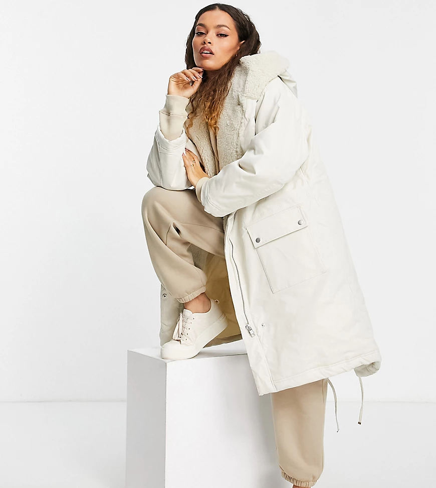 ASOS DESIGN Petite – Parka in Cremeweiß mit Wasserfallkragen günstig online kaufen