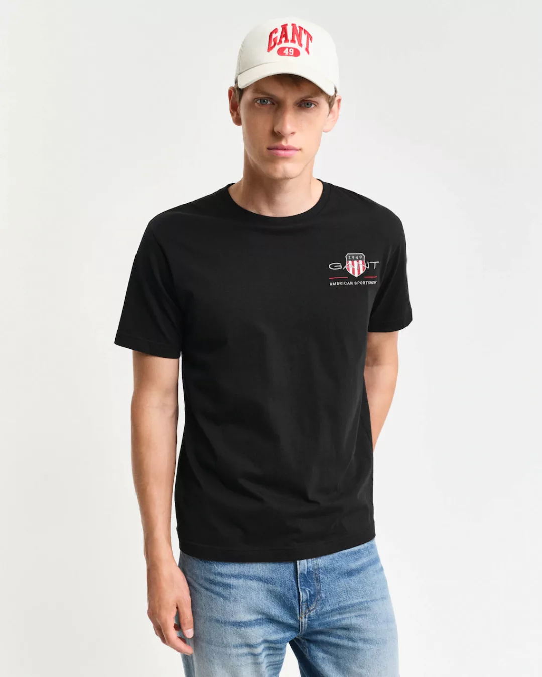 Gant T-Shirt "REG ARCHIVE SHIELD EMB SS T-SHIRT", von dem Archiv aus den 19 günstig online kaufen